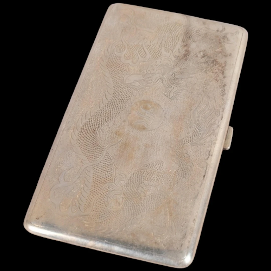 A Chinese export silver cigarette case, Wai Kee, rectangular...
