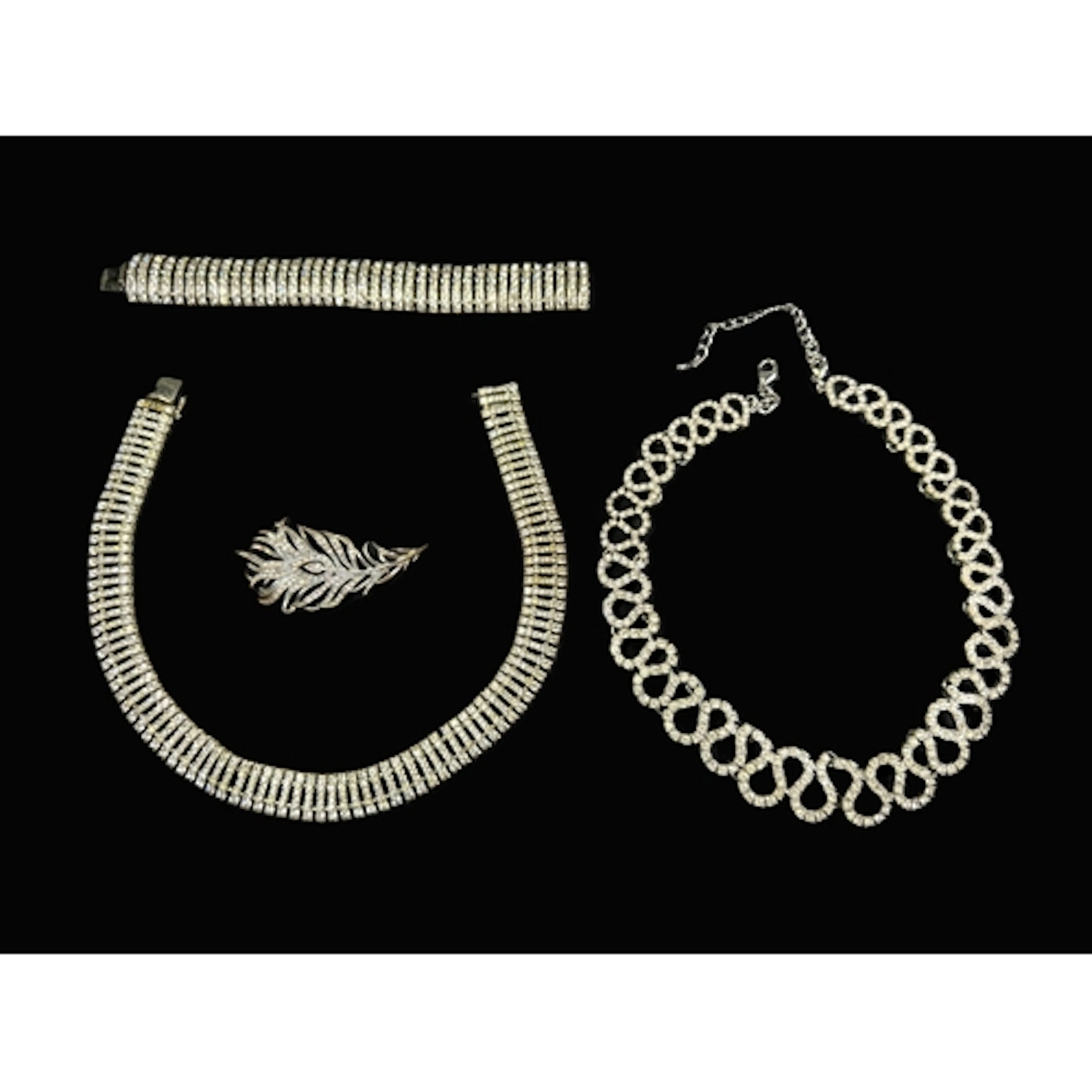 An art deco style diamanté collar necklace with match...