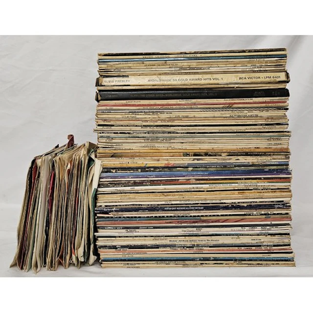 Vintage Vinyl/Records Mainly Albums incl. Rolling Stones Bla...