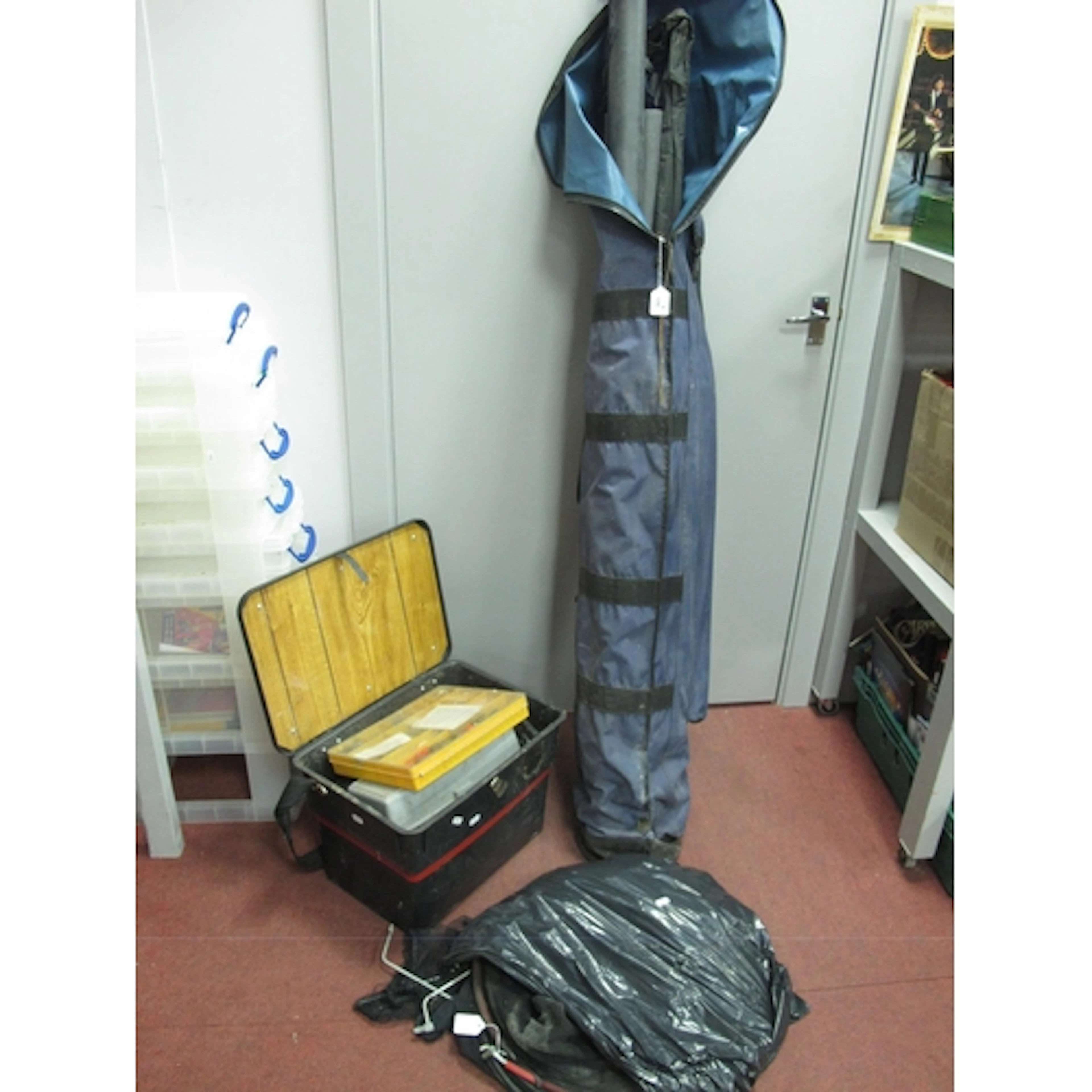 Fishing - Reels, Floats, Knife, Weights, etc, in box, Abu, V...