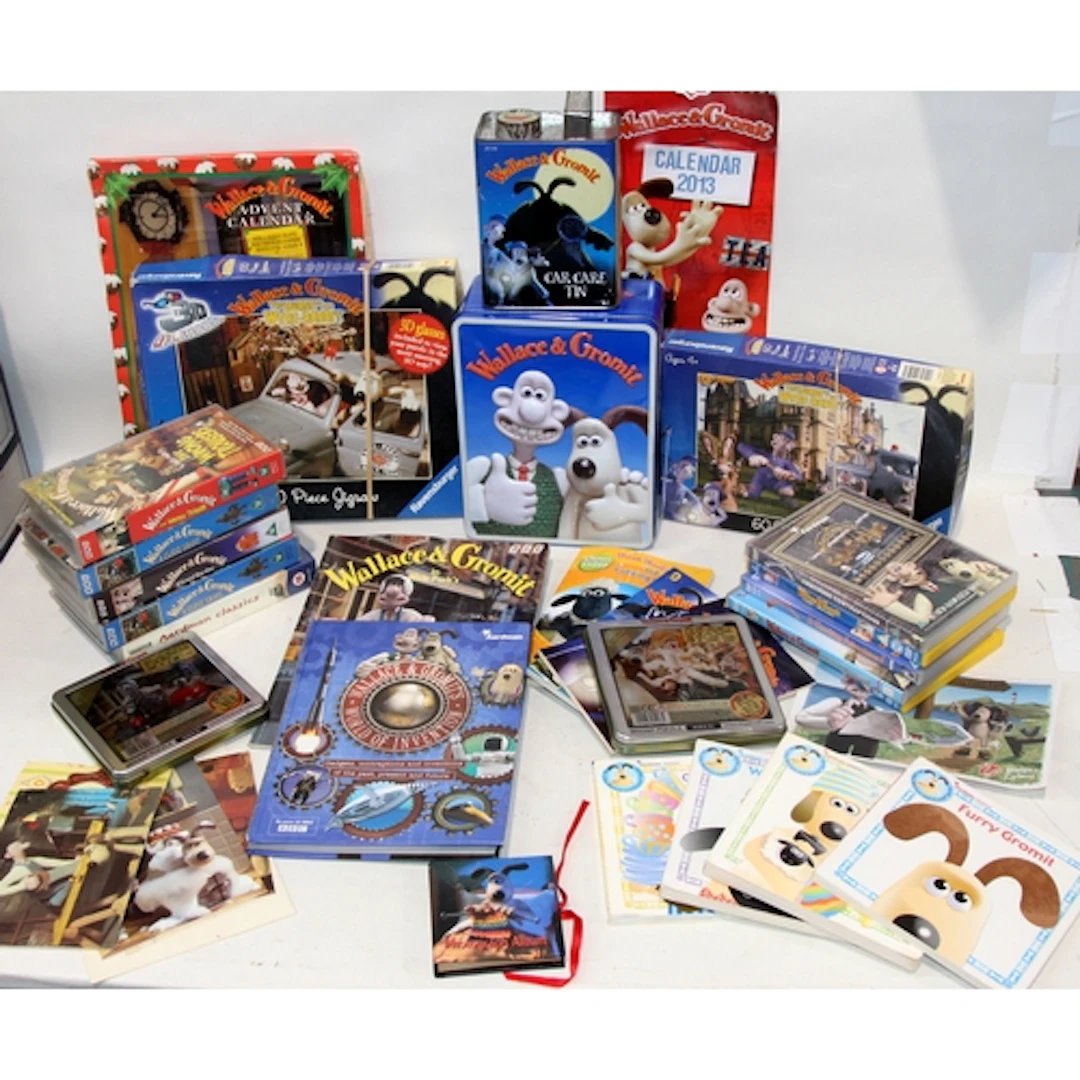 Wallace and Gromit collectables: A large mixed collection of...