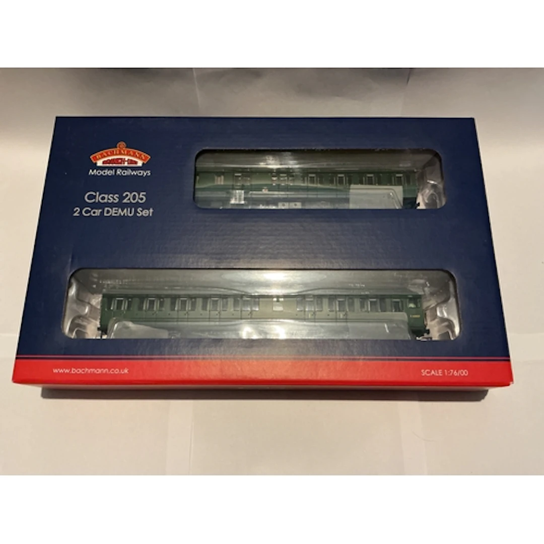 A Boxed Bachmann 00 Gage Branch-line Class 205 2 Car DEMU Se...