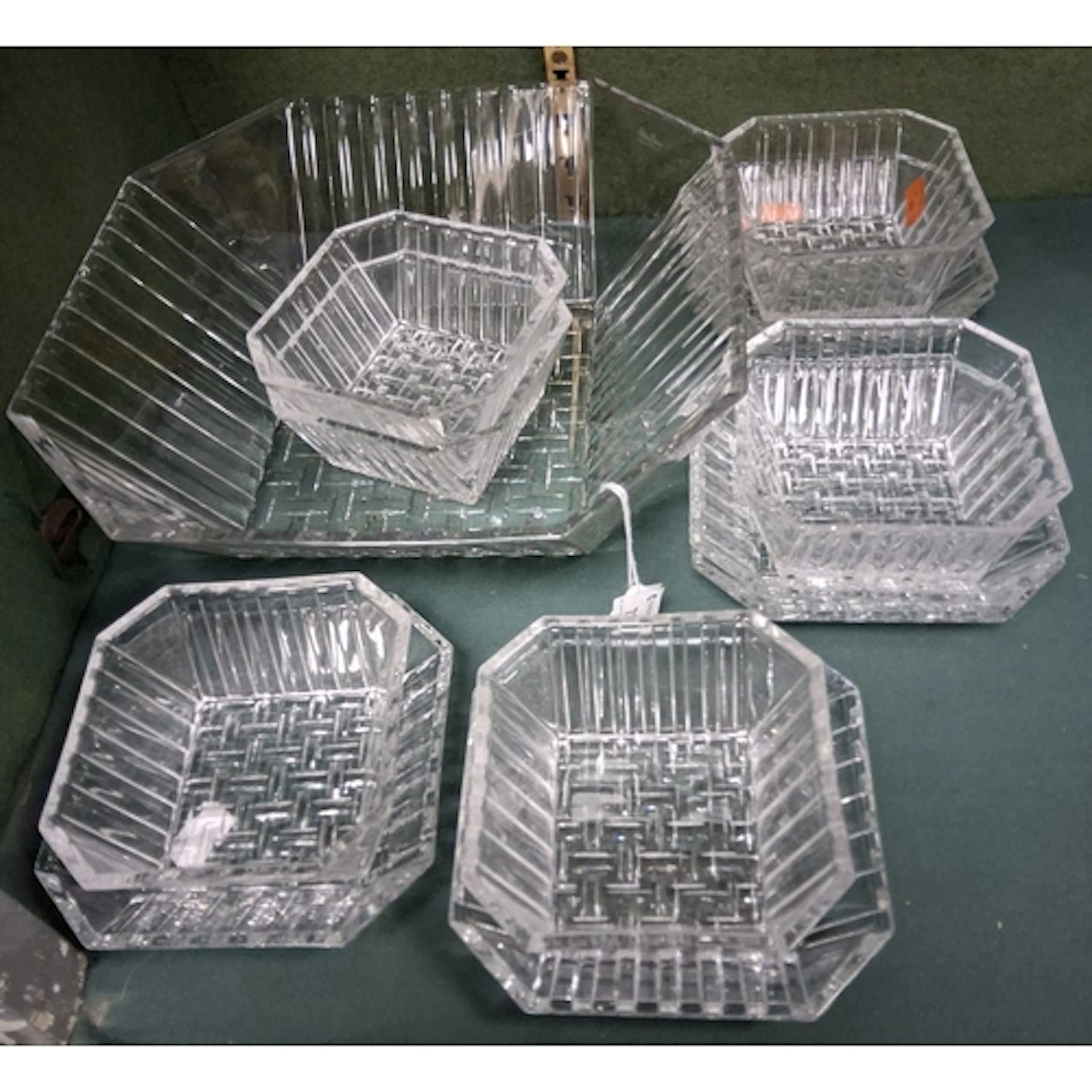 A VILLEROY & BOCH PALOMA PICASSO GLASS FRUIT SET, compri...