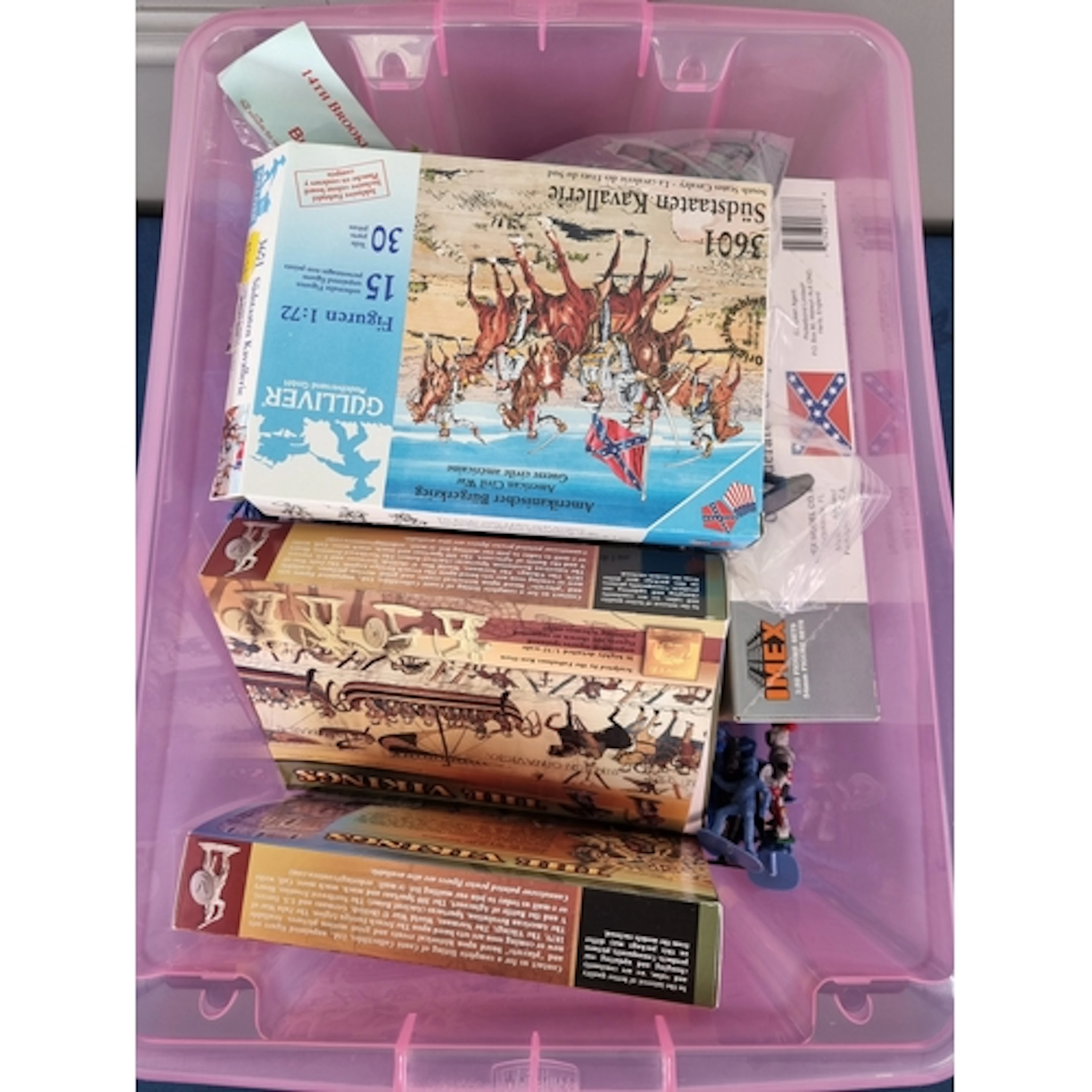 A box containing plastic Conte Collectibles 'The Vikings', I...