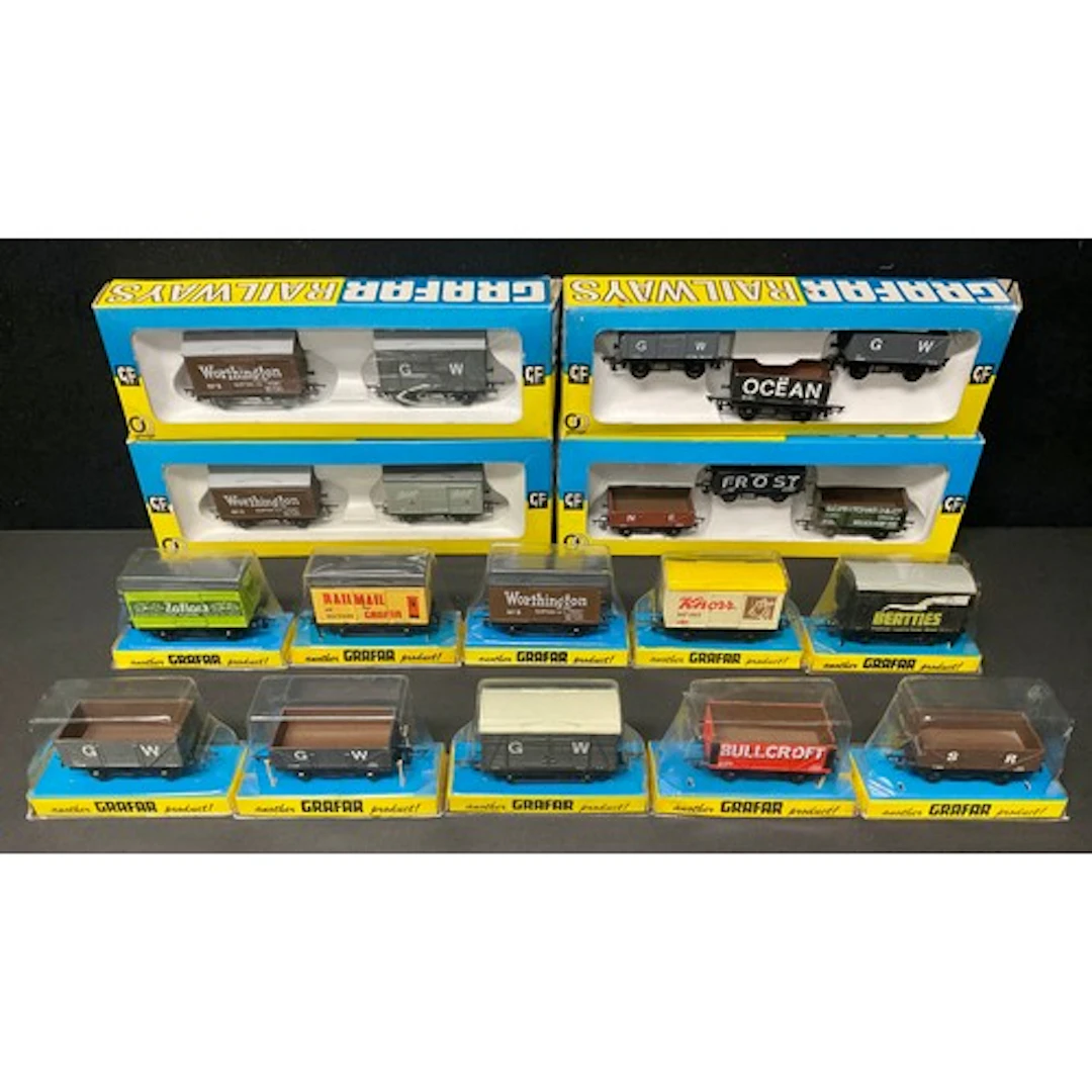 Grafar (Graham Farish) Model Railways - A quantity of Grafar...