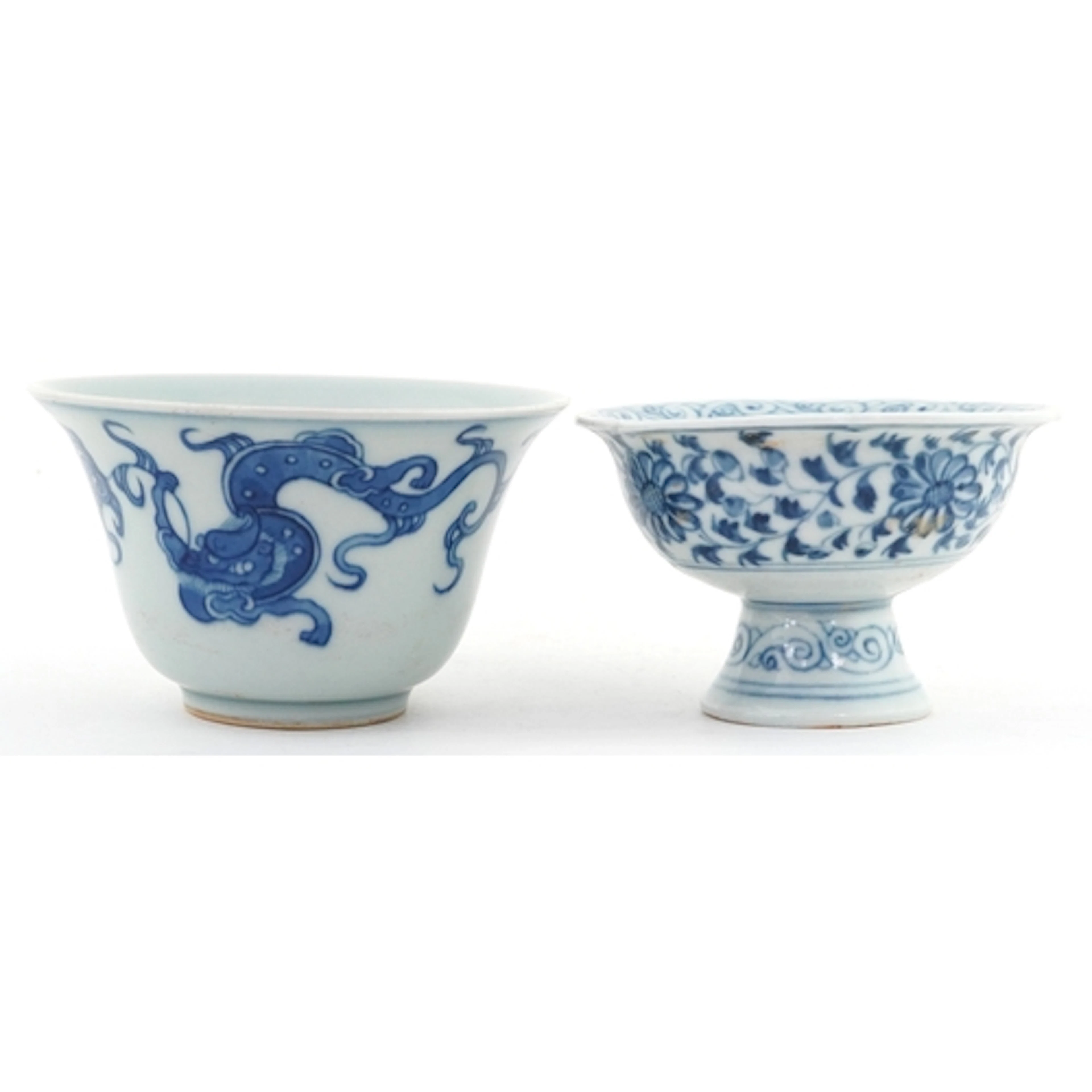 Two Chinese blue and white porcelain vessels, comprising a f...