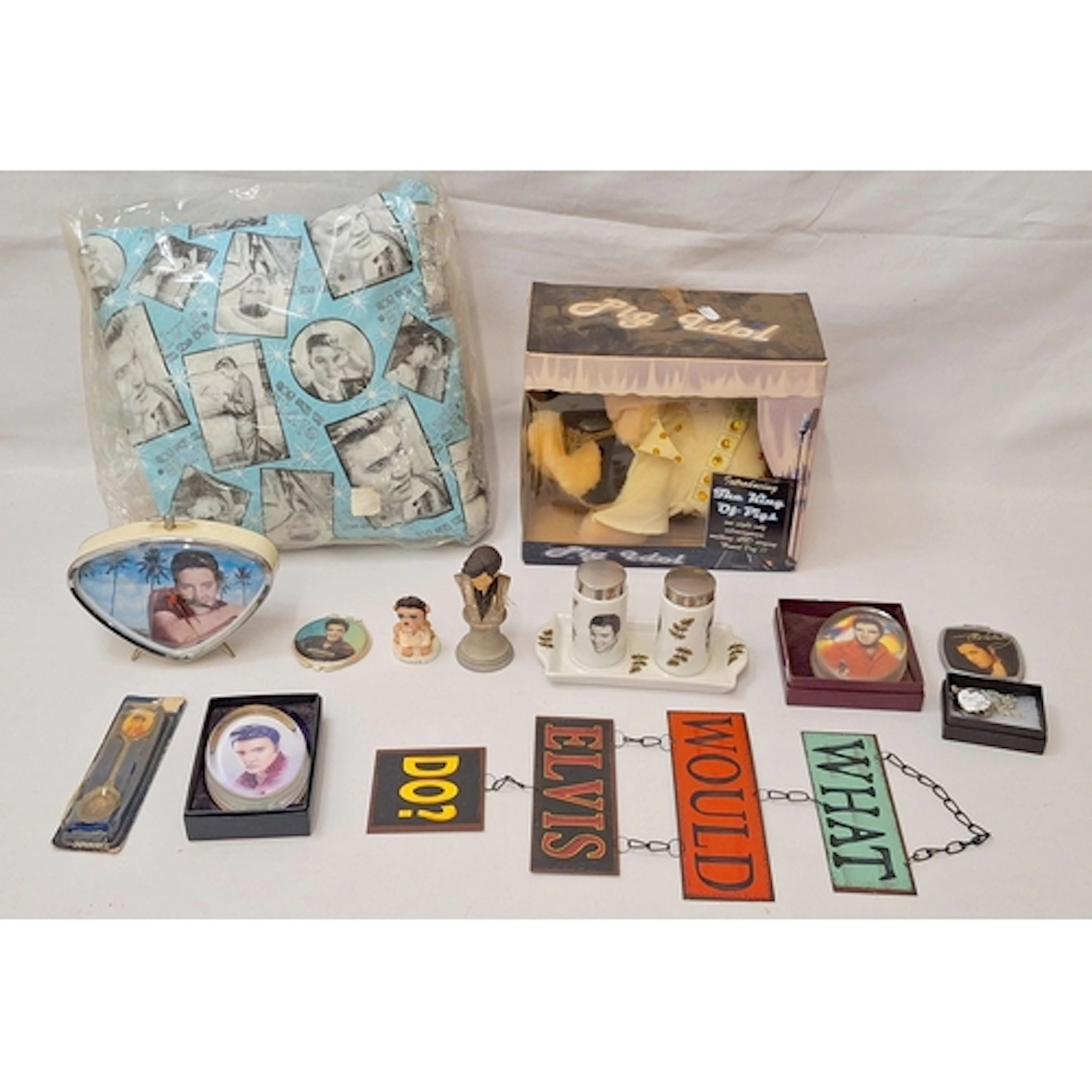 James Dean Pottery Ceramic Salt, pepper set on tray, alarm c...