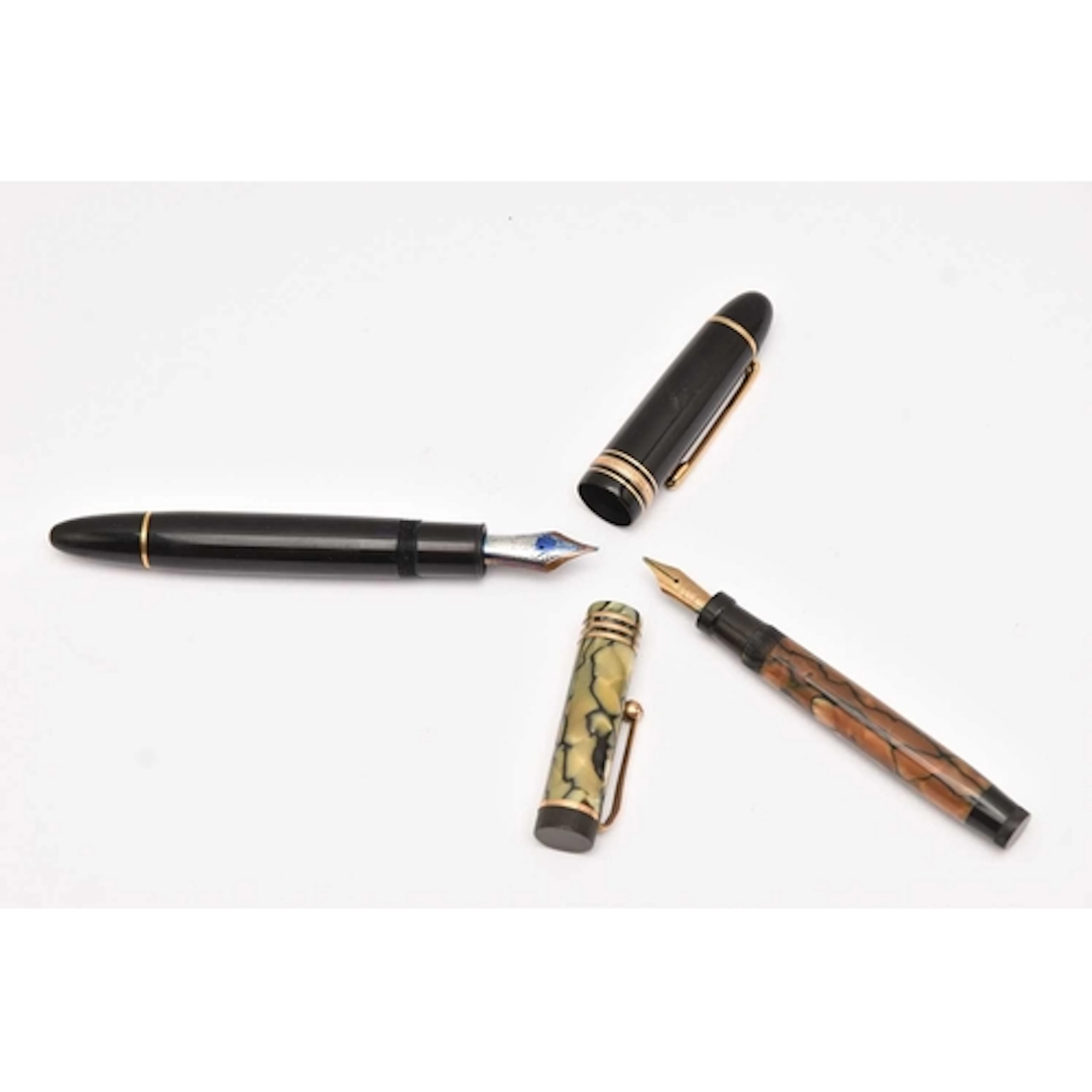 A 'MONT BLANC MEISTERSTUCK NO.149' FOUNTAIN PEN AND 'DUOFOLD...