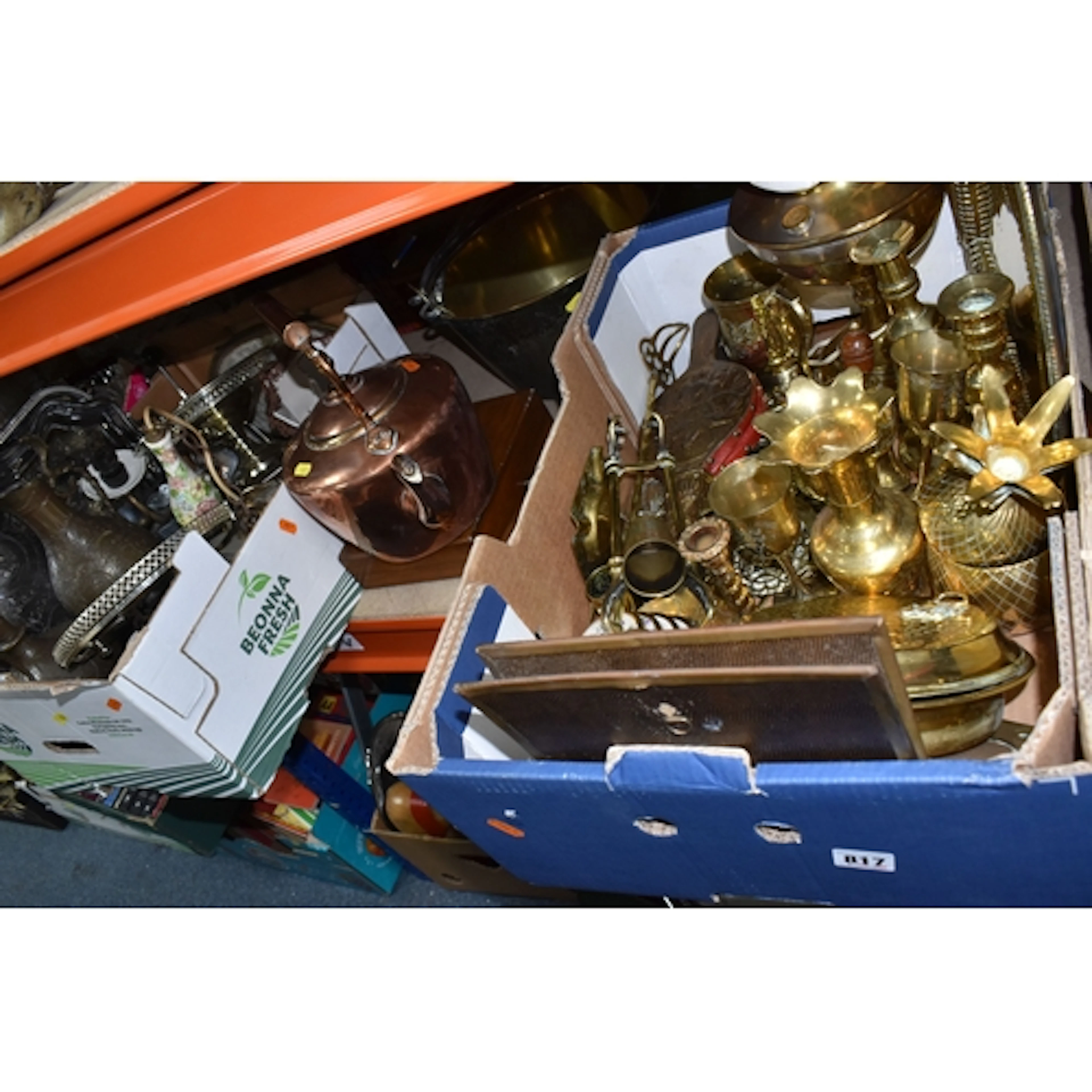 TWO BOXES AND LOOSE OF MAINLY DECORATIVE METALWARE to includ...