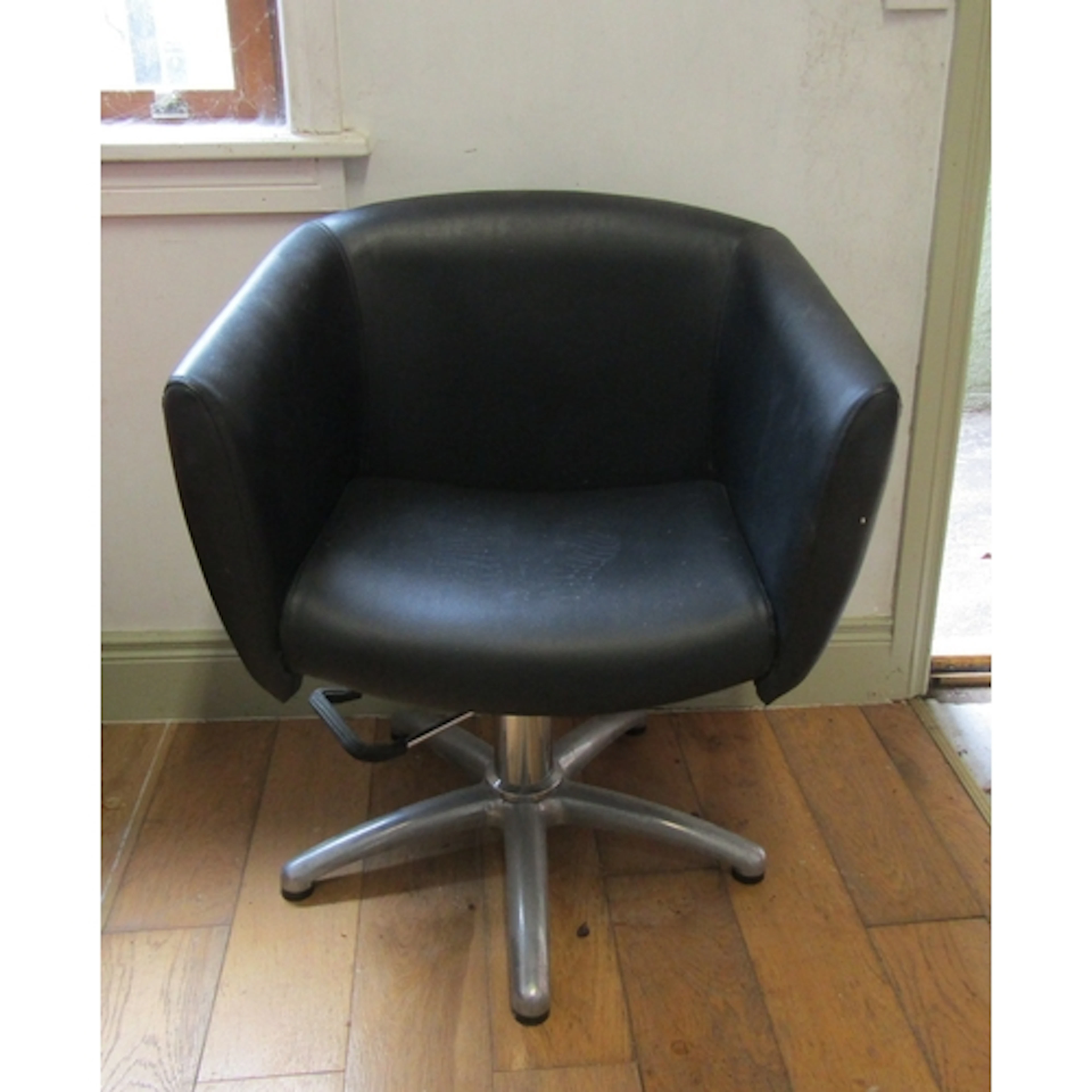 Modern Leather Upholstered Desk Armchair Swivel Base Alumini...
