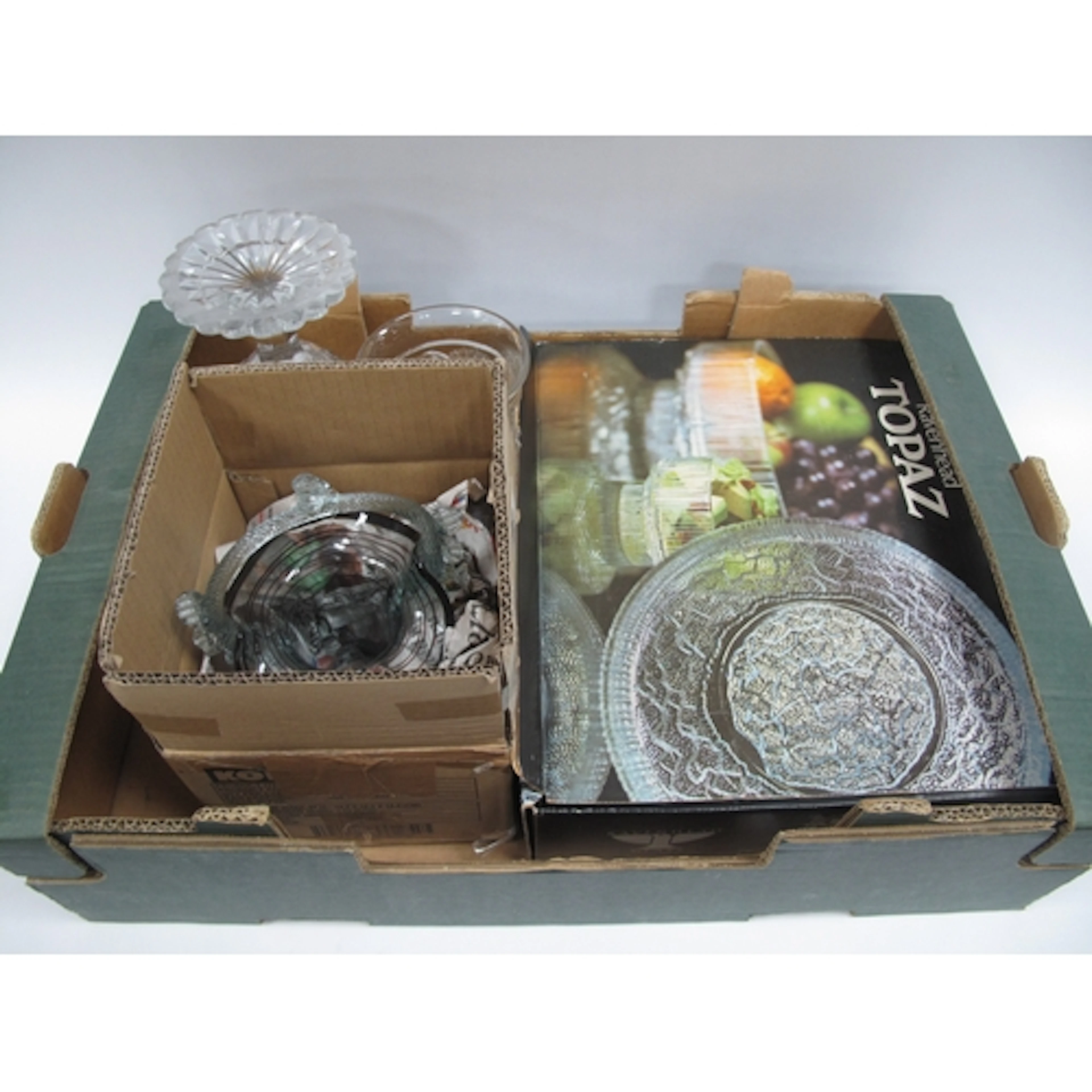 Vintage Glassware - A 1960s boxed set of 'Ravenhead Topaz' f...