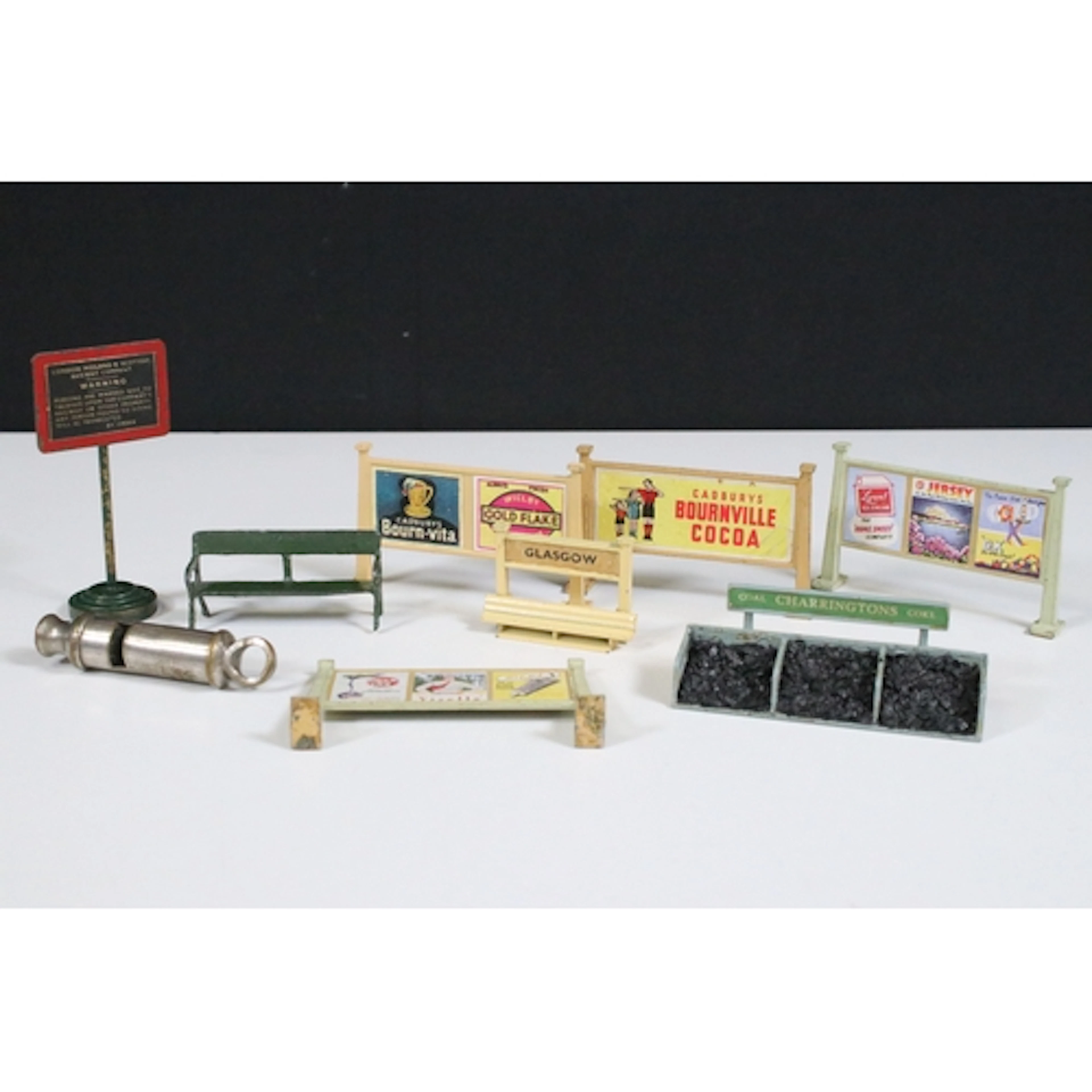 Eight Early-Mid 20th C O gauge diecast models accessories to...