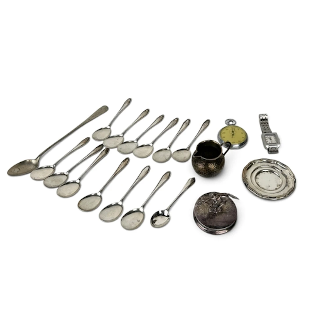 A MIXED LOT TO INCLUDE SILVER DISH, SPOON AND 800 MARK CUP T...