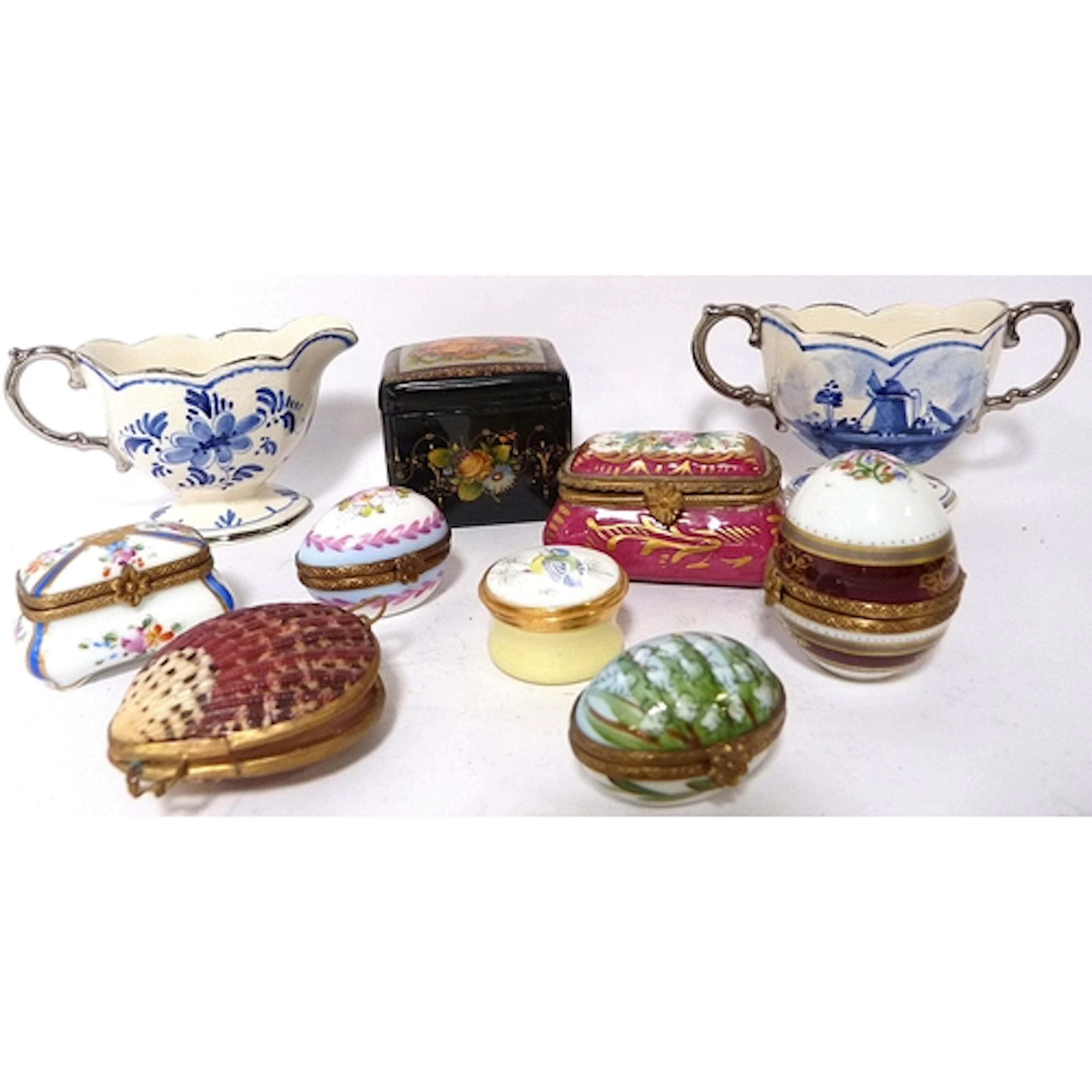 Group of porcelain patch and similar boxes to include Limoge...