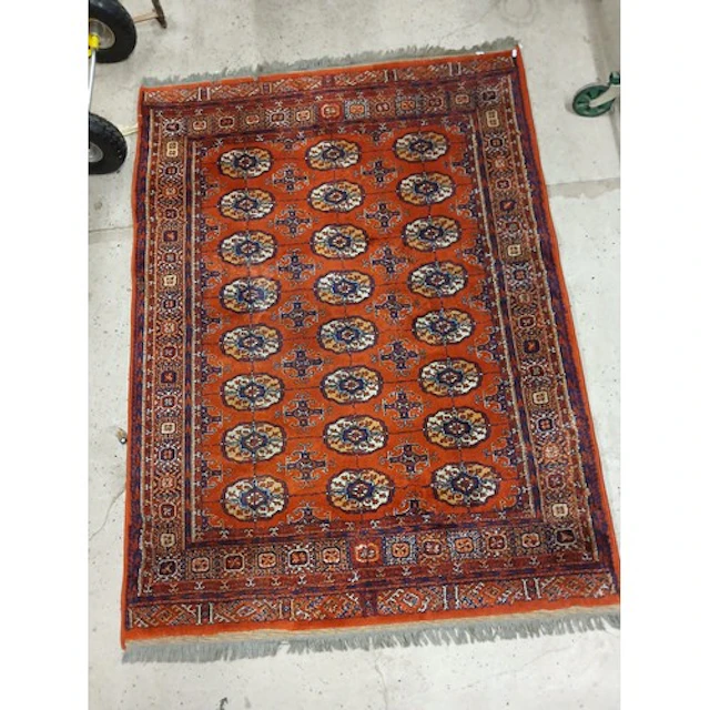 Large Persian style rug.