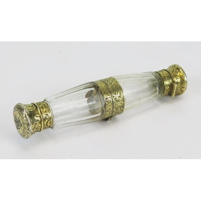 Sampson Mordan & Co. - a double ended hinged glass scent bot...