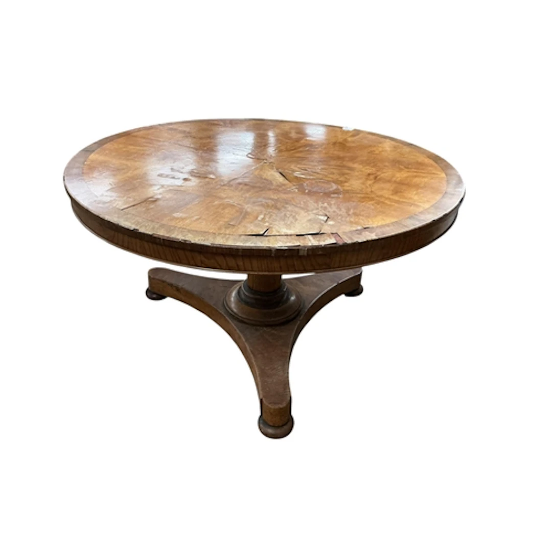 A Regency pollard oak tilt top breakfast table, diameter 102...