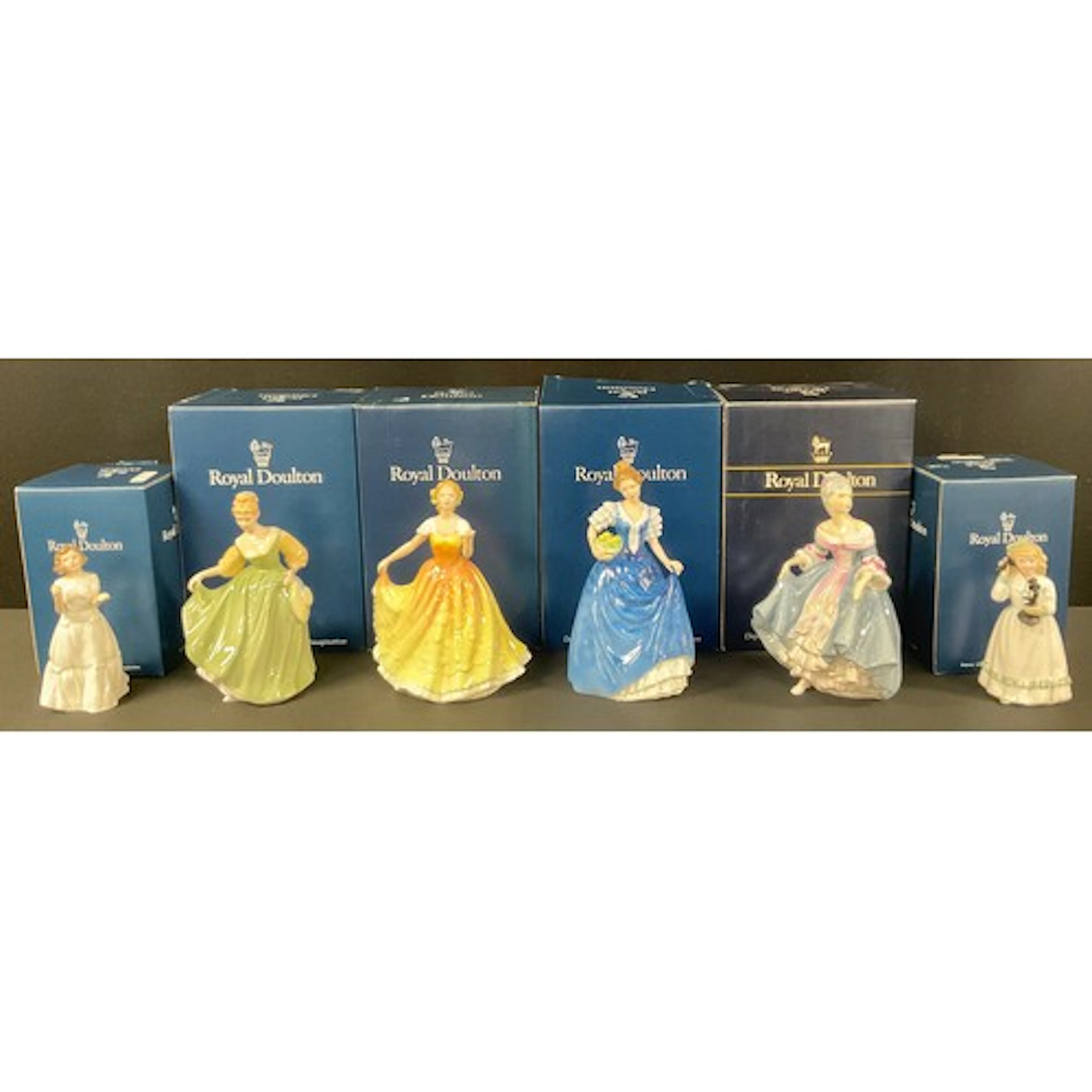 Royal Doulton - A Royal Doulton figure, Southern Belle HN 24...