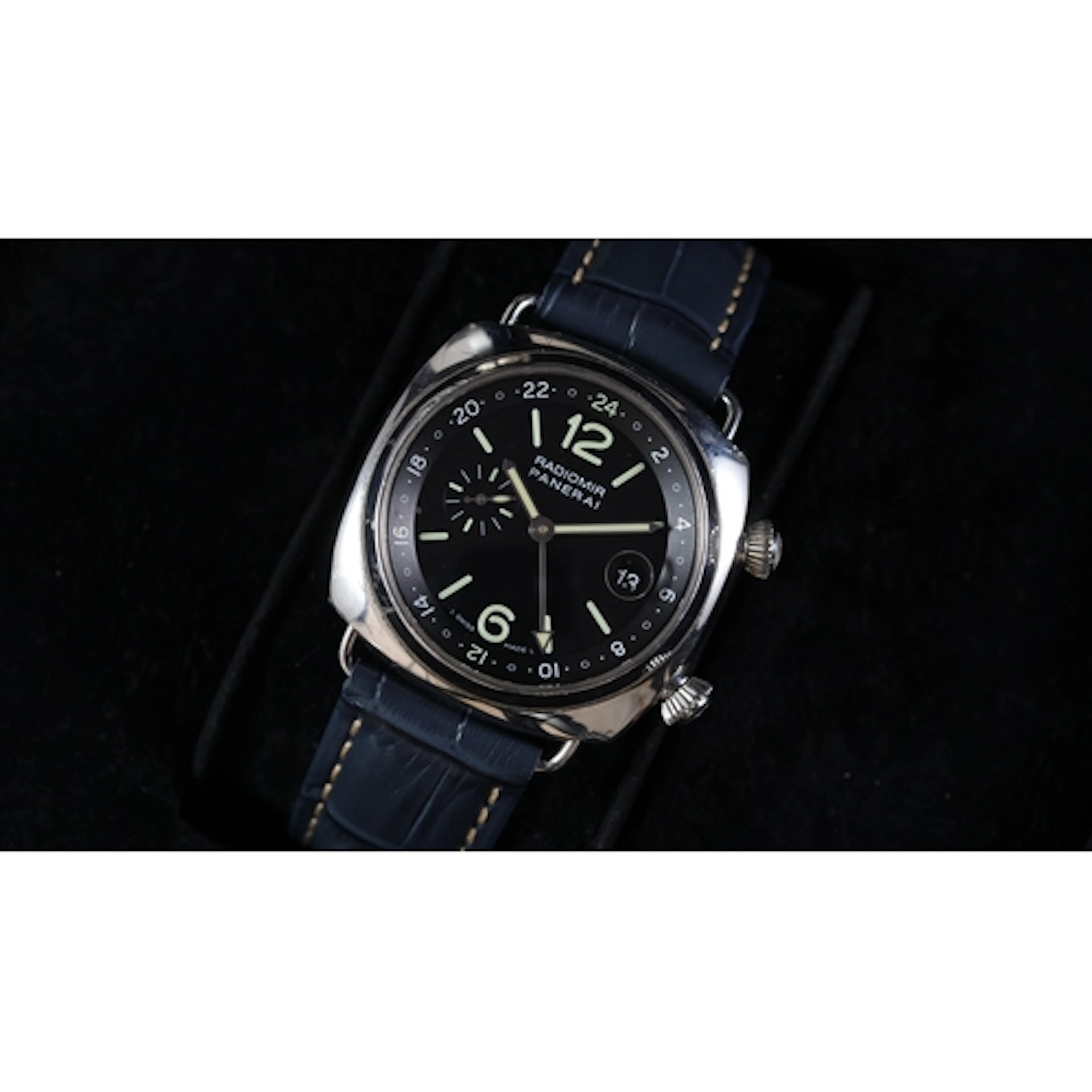 Brand: Panerai Model Name: Radiomir GMT Reference: OP 6604 M...