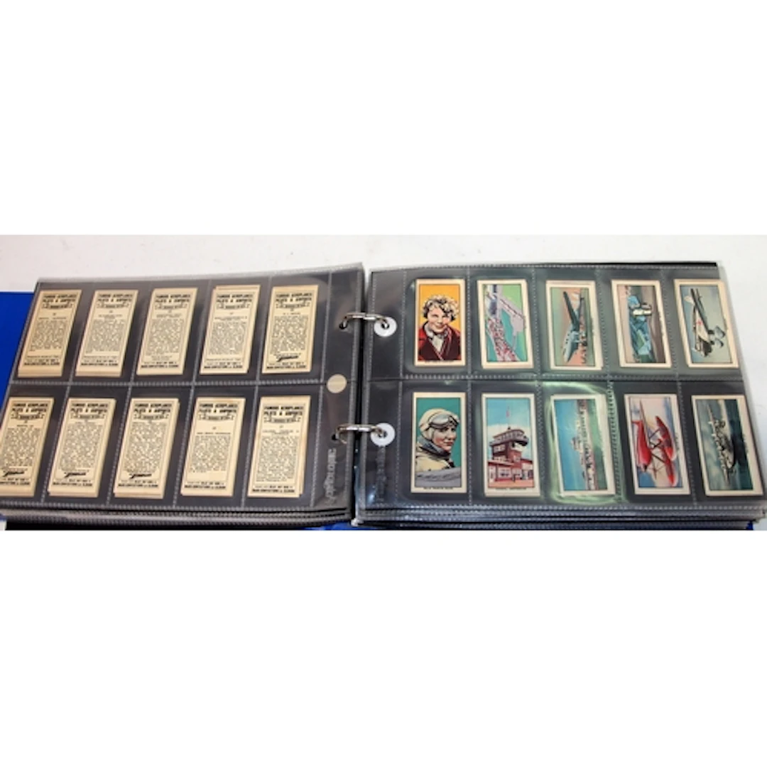 Super quality album of collectors cards relating to aviation...