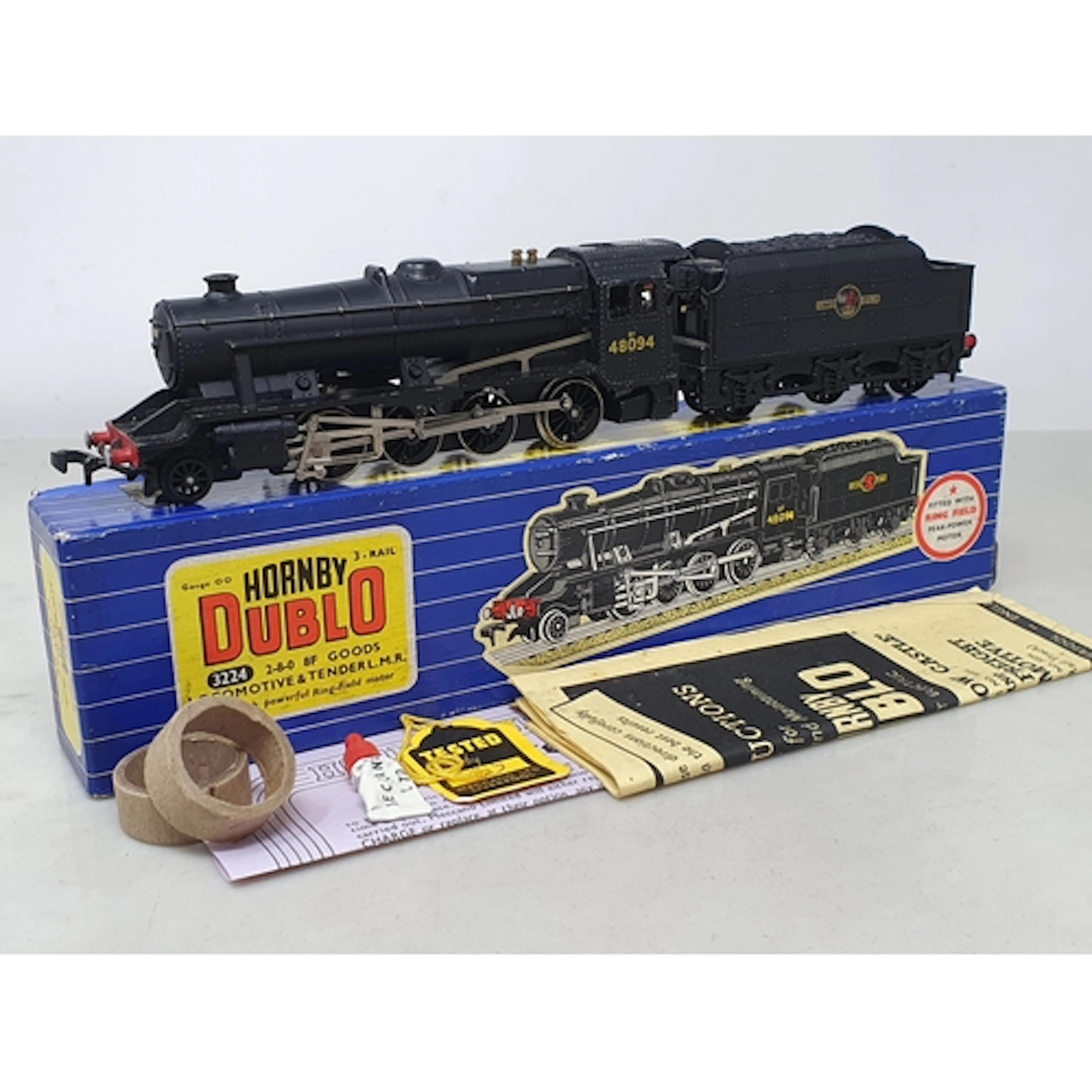 A boxed Hornby Dublo 3224 2-8-0 8F Locomotive, scarce later ...