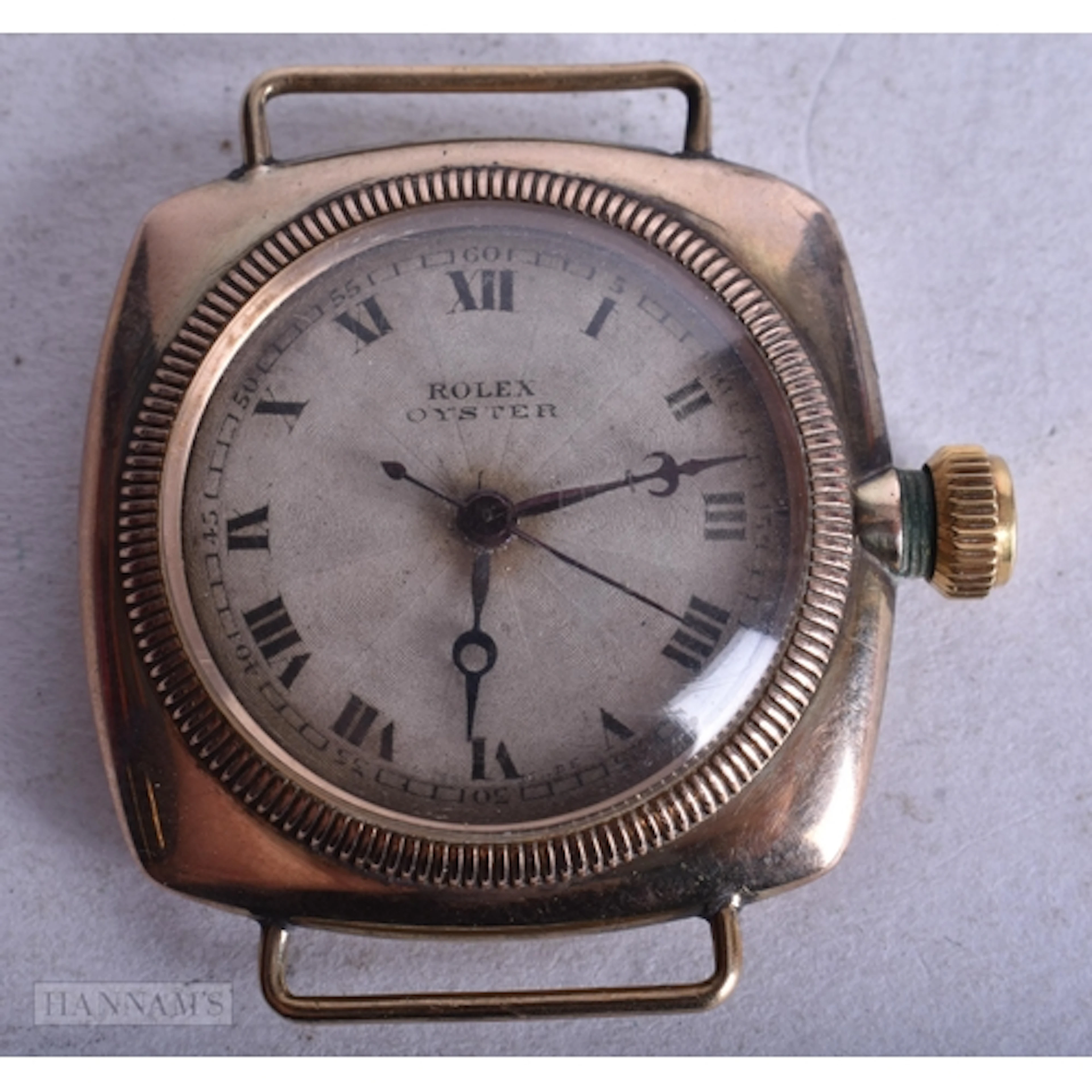 An early Rolex Oyster Manual Watch. Dial 3.6 cm incl crown....