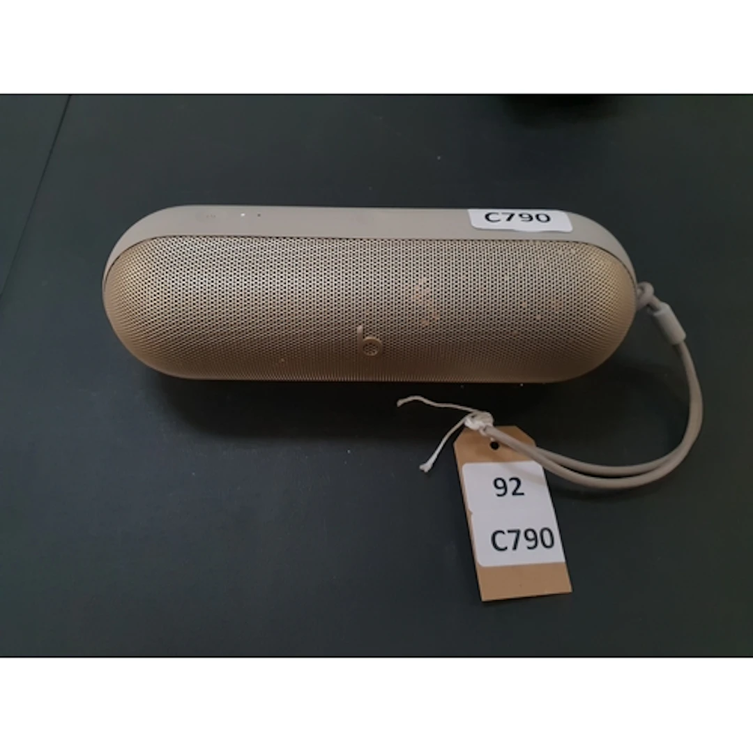 SPEAKER BEATS A3211/ SN: FYK44VTGDP