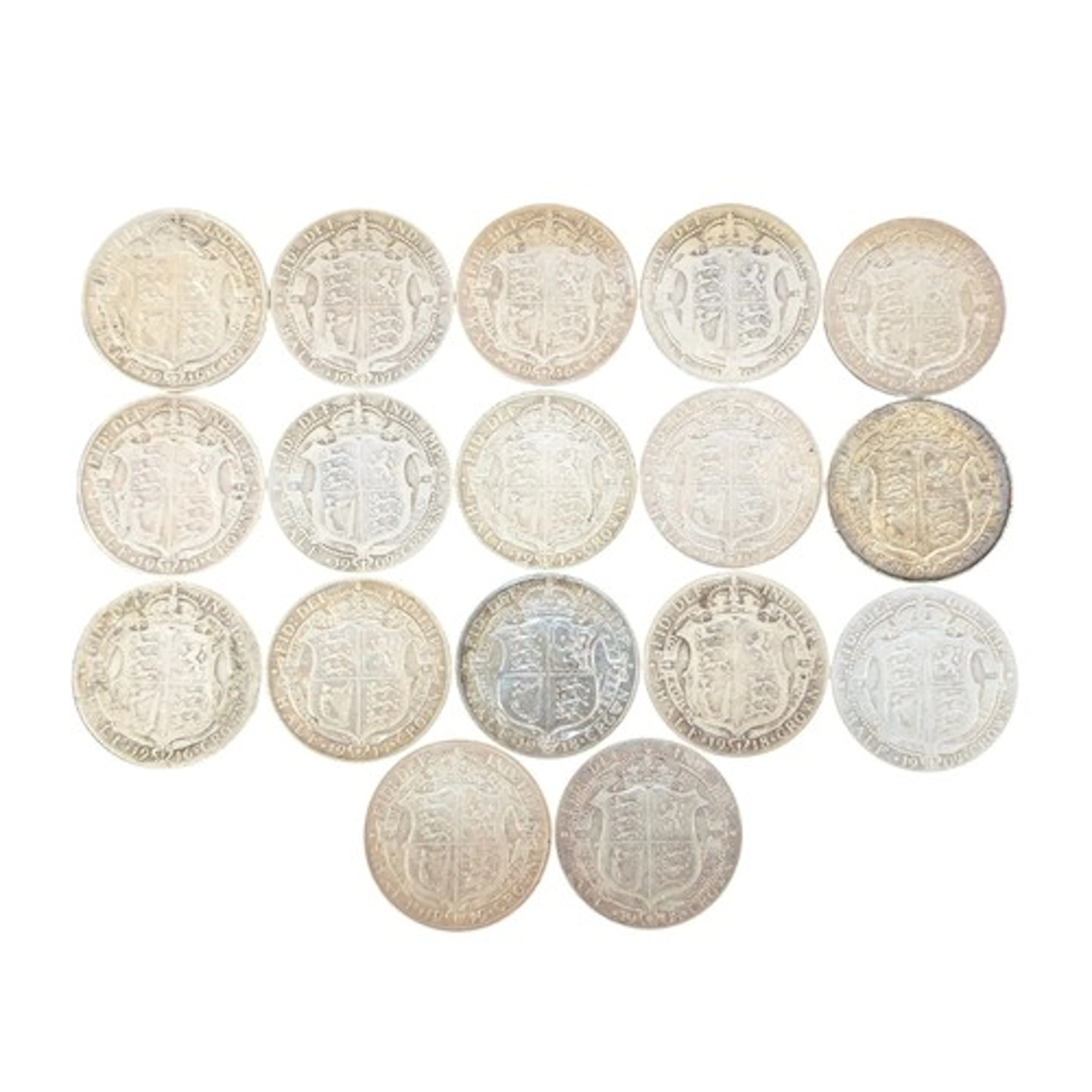 Numismatics - seventeen Edward VII and George V half crowns,...