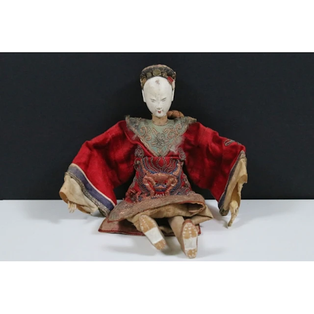 Late 19th / Early 20th Century Chinese opera doll with hand ...