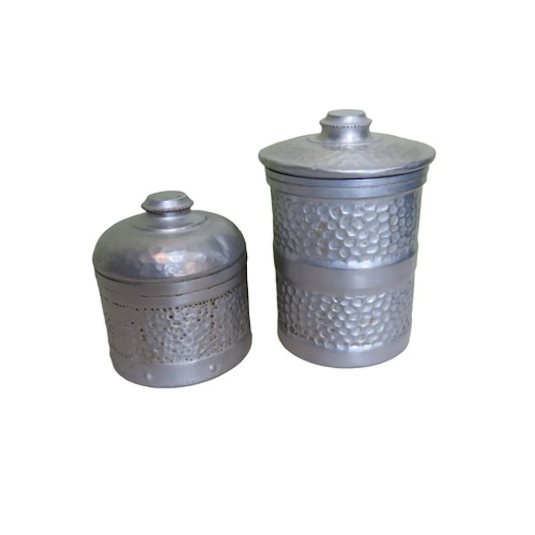 A VINTAGE ALUMINIUM HUNTLEY AND PALMER BISCUIT TIN CIRCA 192...