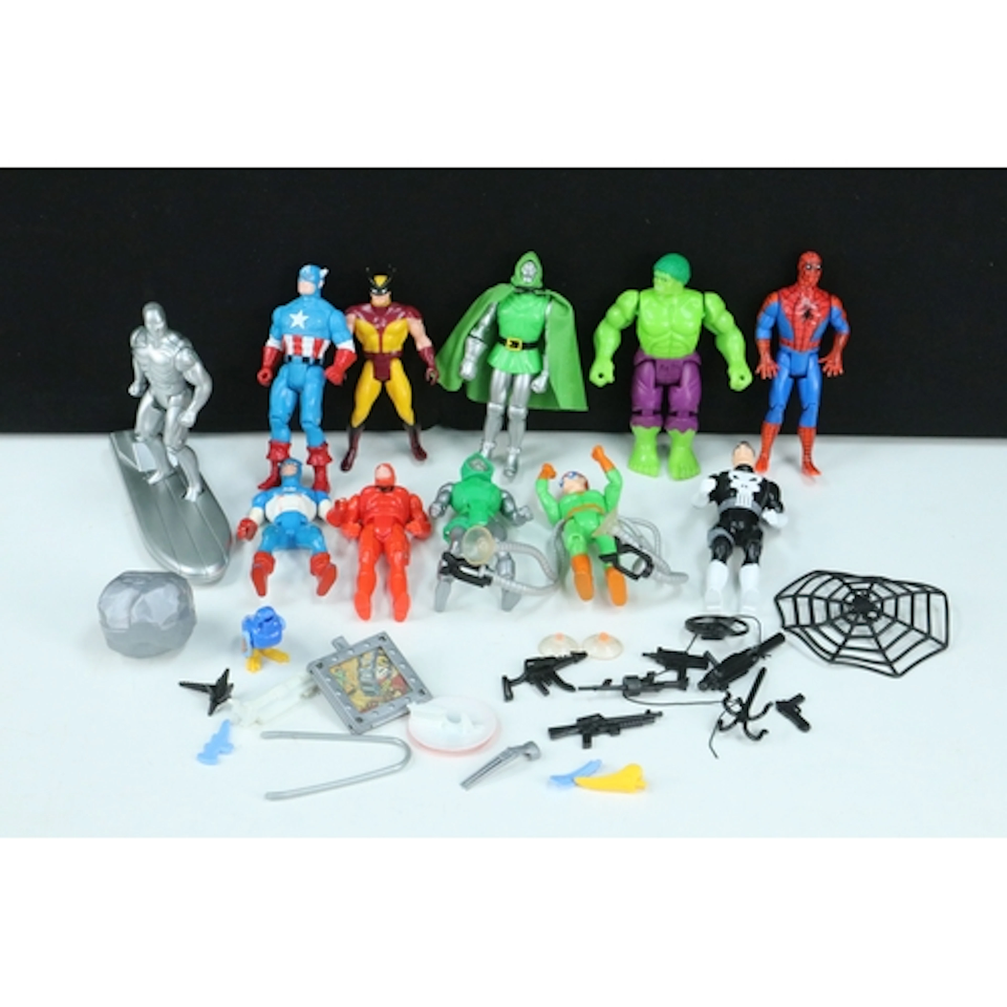 11 ToyBiz Marvel Super Heroes figures to include Dare Devil,...