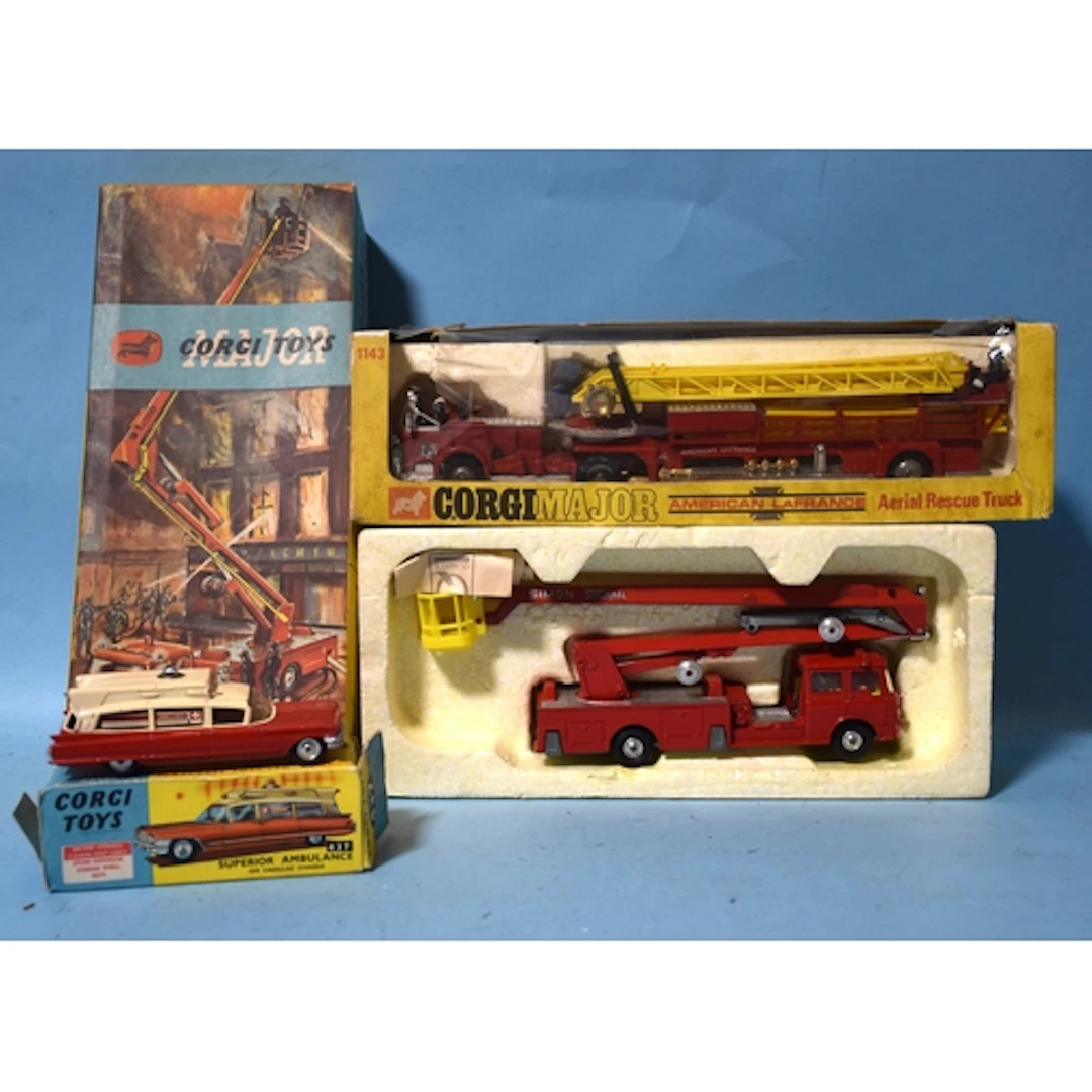 Corgi Toys, 437 Superior Ambulance (boxed, one flap and one ...