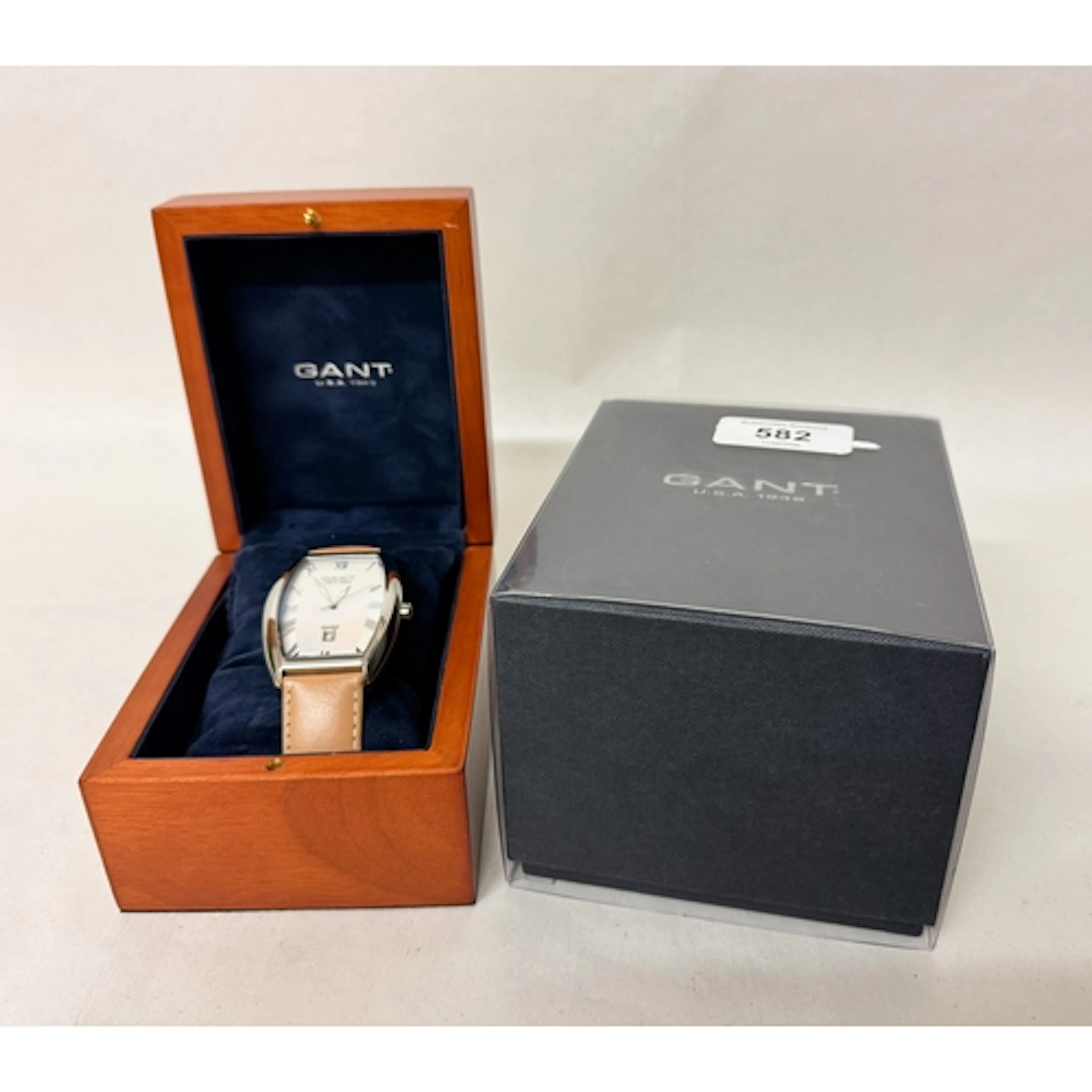 Gant gents dress watch, with mother of pearl dial, with box ...