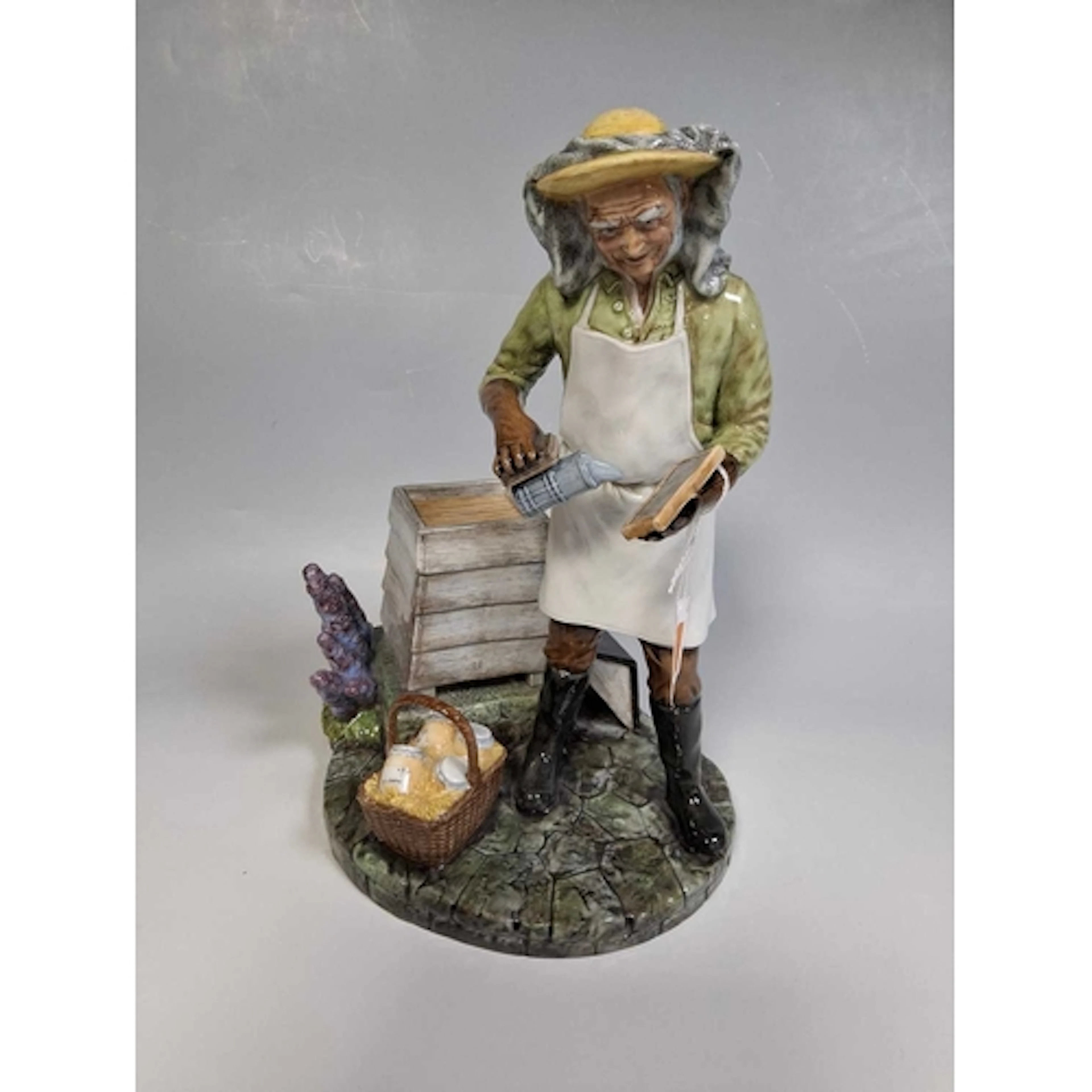 A RARE LIMITED EDITION ROYAL DOULTON PRESTIGE CHARACTER 'THE...