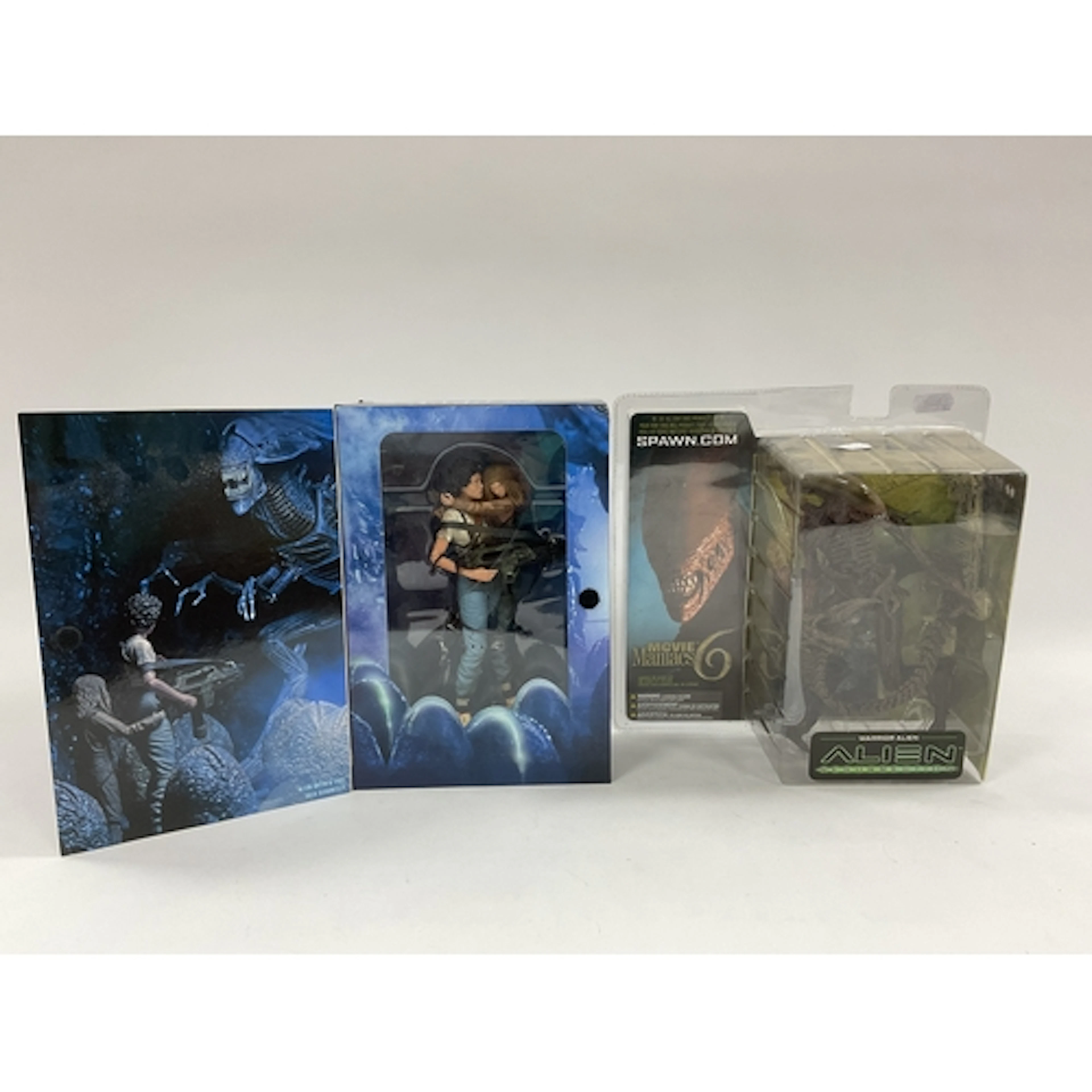A Neca Reel Toys Aliens 'This Time It's War' Rescuing Newt D...