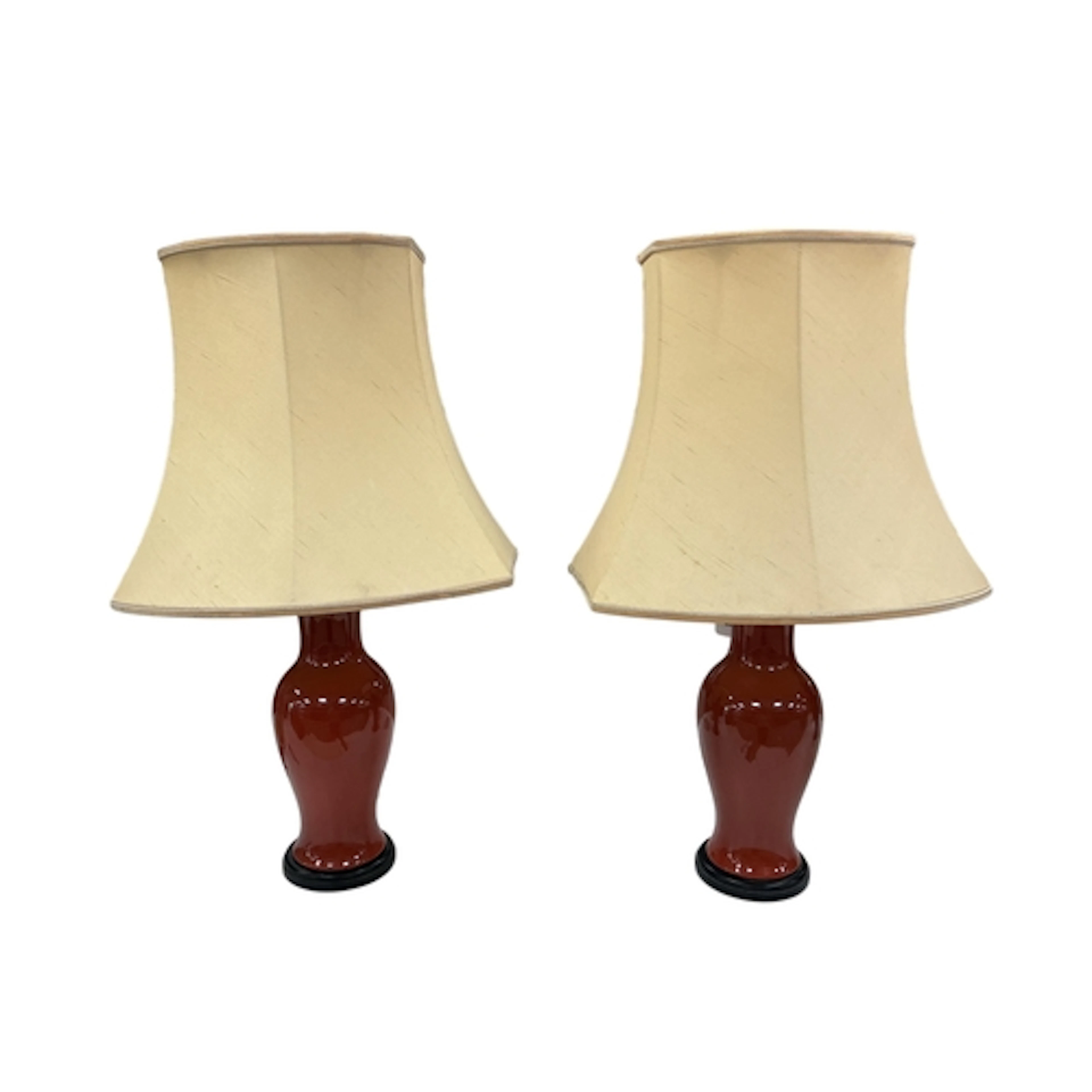 A pair of mid 20th century Chinese style baluster table lamp...