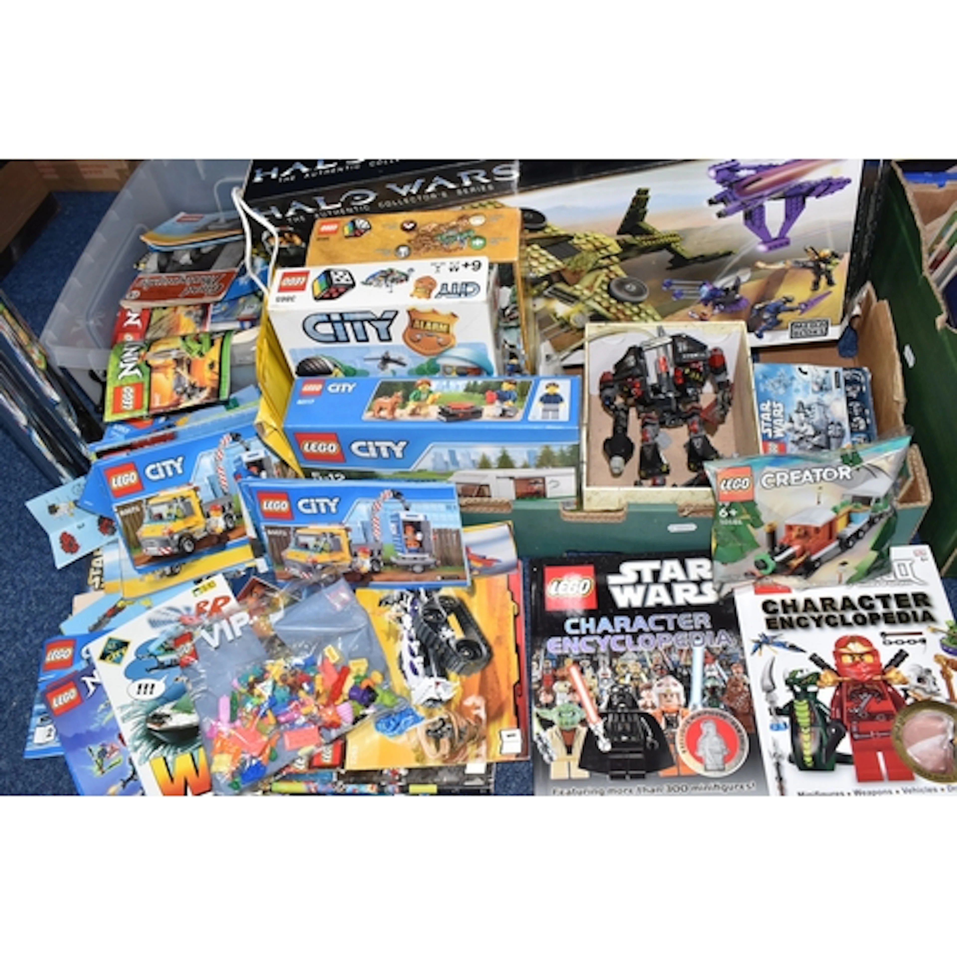 A QUANTITY OF LEGO AND SIMILAR to include a boxed Lego City ...
