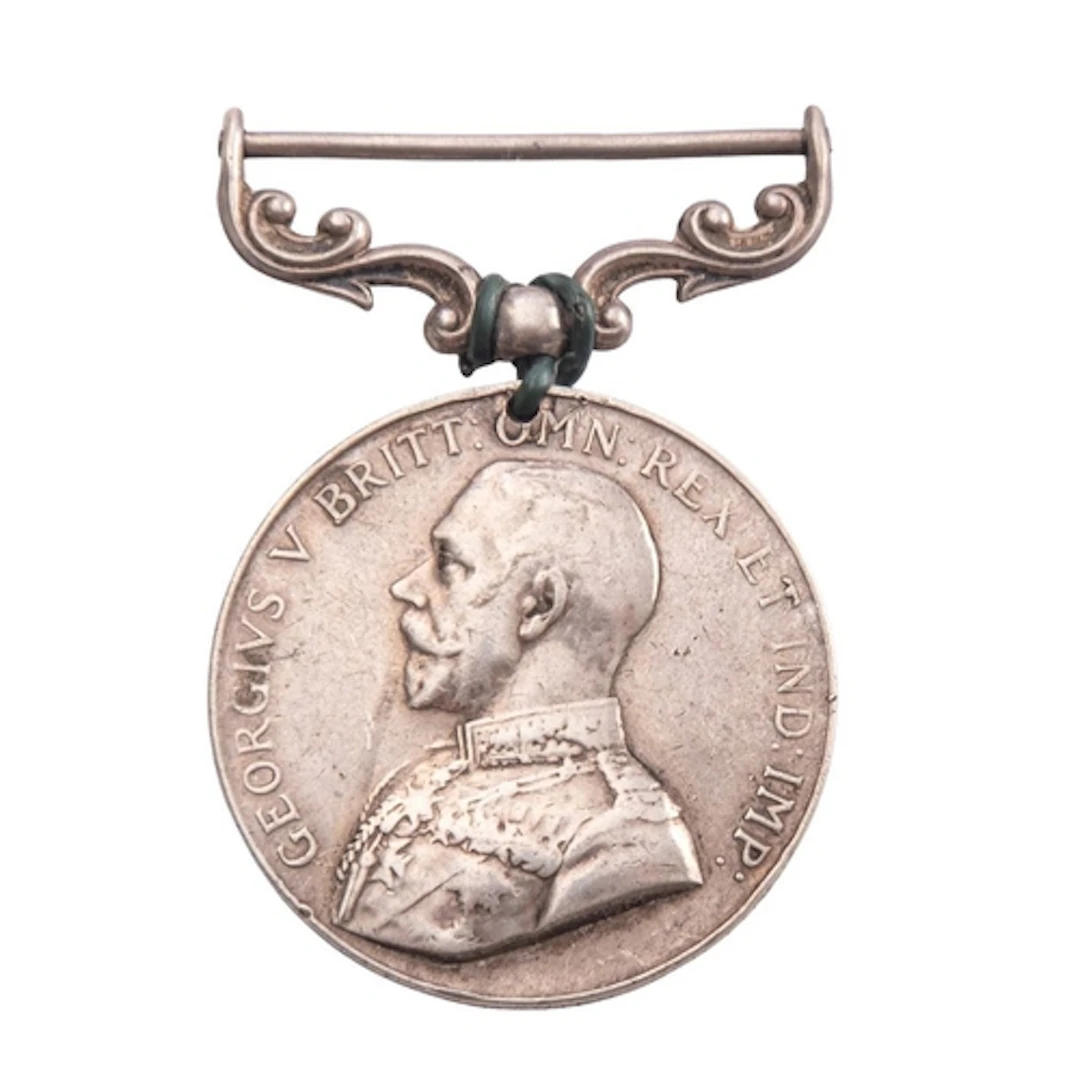 A George V Military Medal to G- 69151 Pte G Davies 9/R Fus'...
