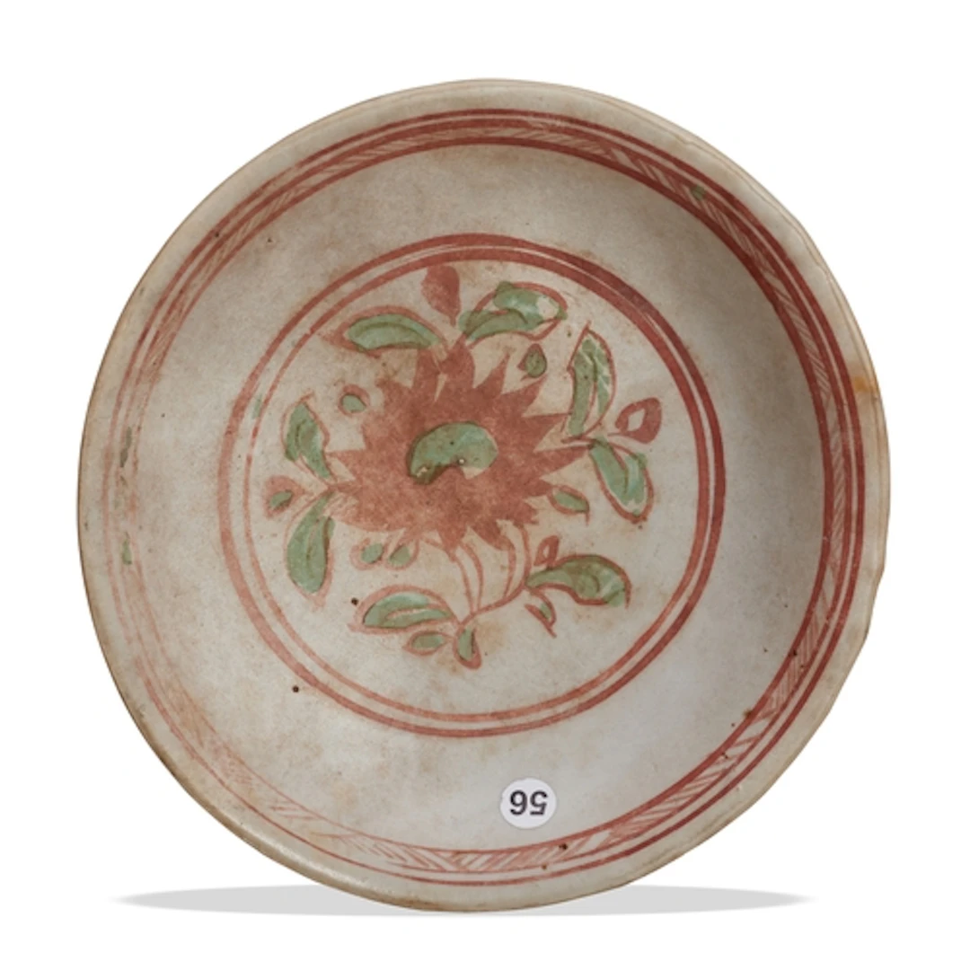 A PAINTED CIZHOU POLYCHROME 'LOTUS' DISH JIN DYNASTY, 13TH C...
