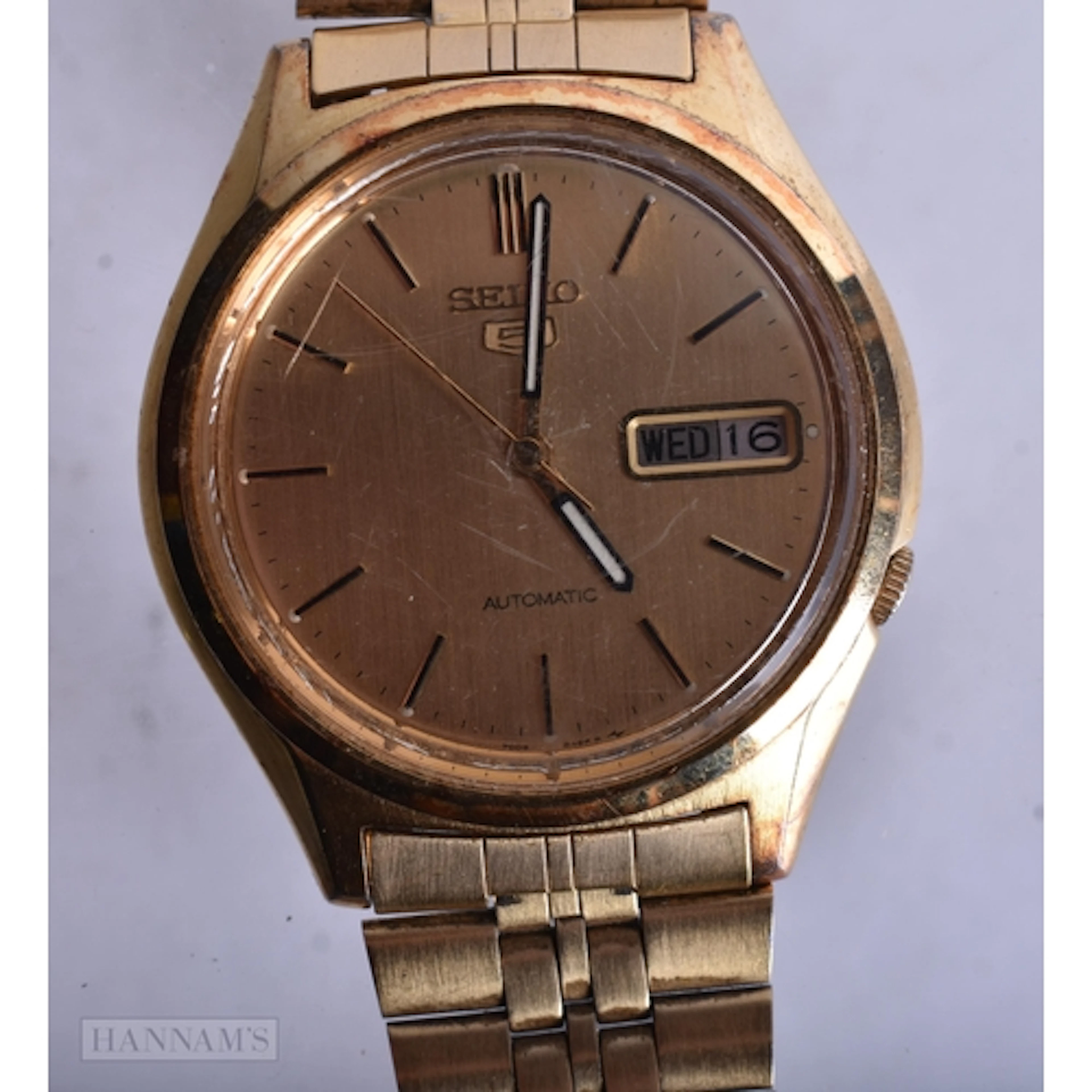 Seiko 5 Automatic Watch Working. 3.75 cm wide.