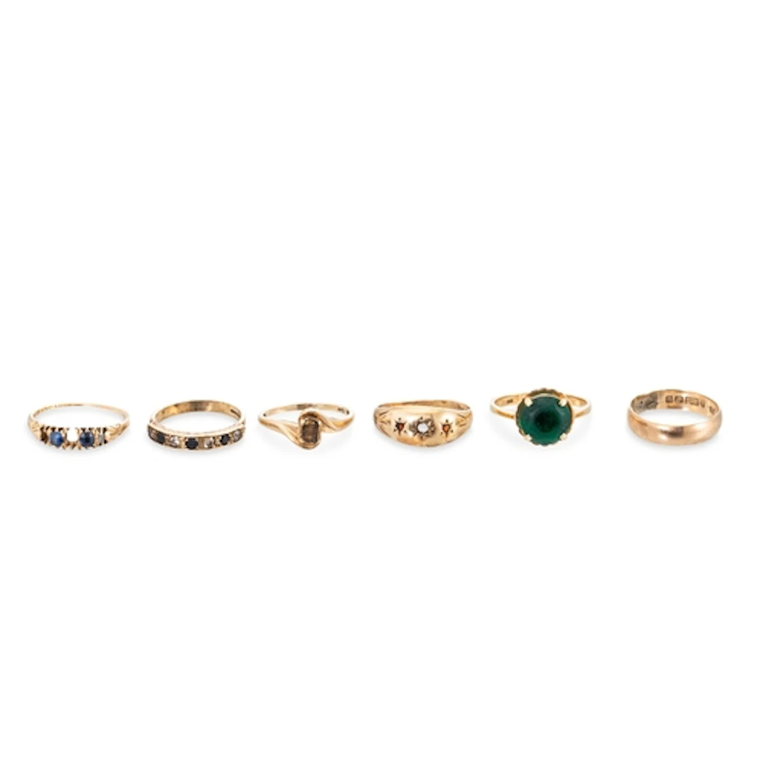 A GROUP OF 5X 9CT GOLD RINGS,12.5 g. together with an 18ct g...