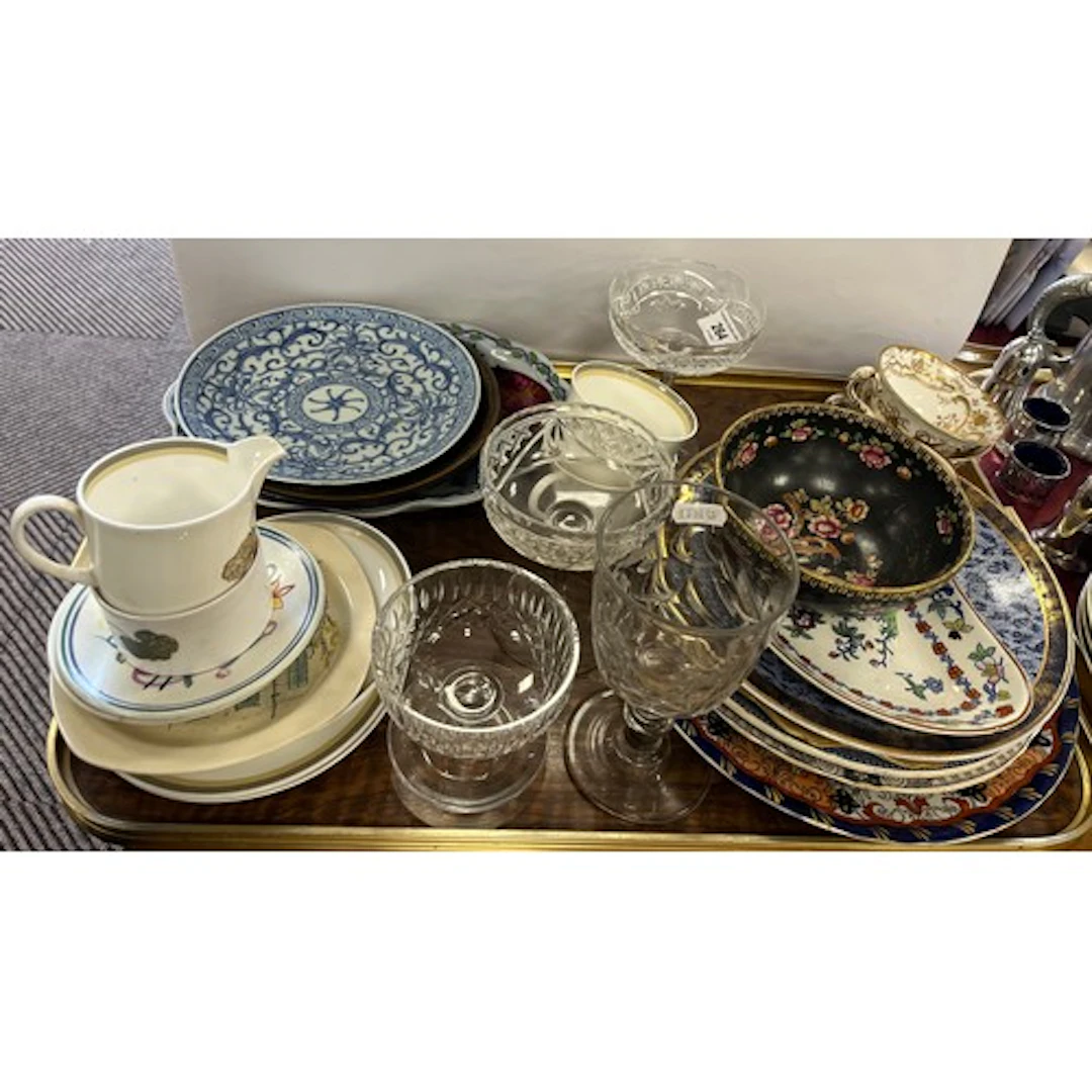 Decorative items to include plates, dishes, glassware etc.