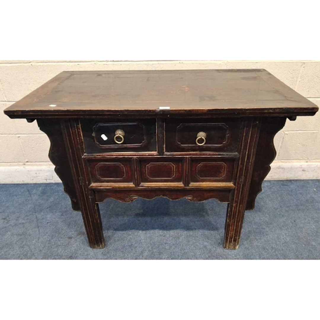 AN ORIENTAL TABLE, with two drawers (width 117cm x depth 63...