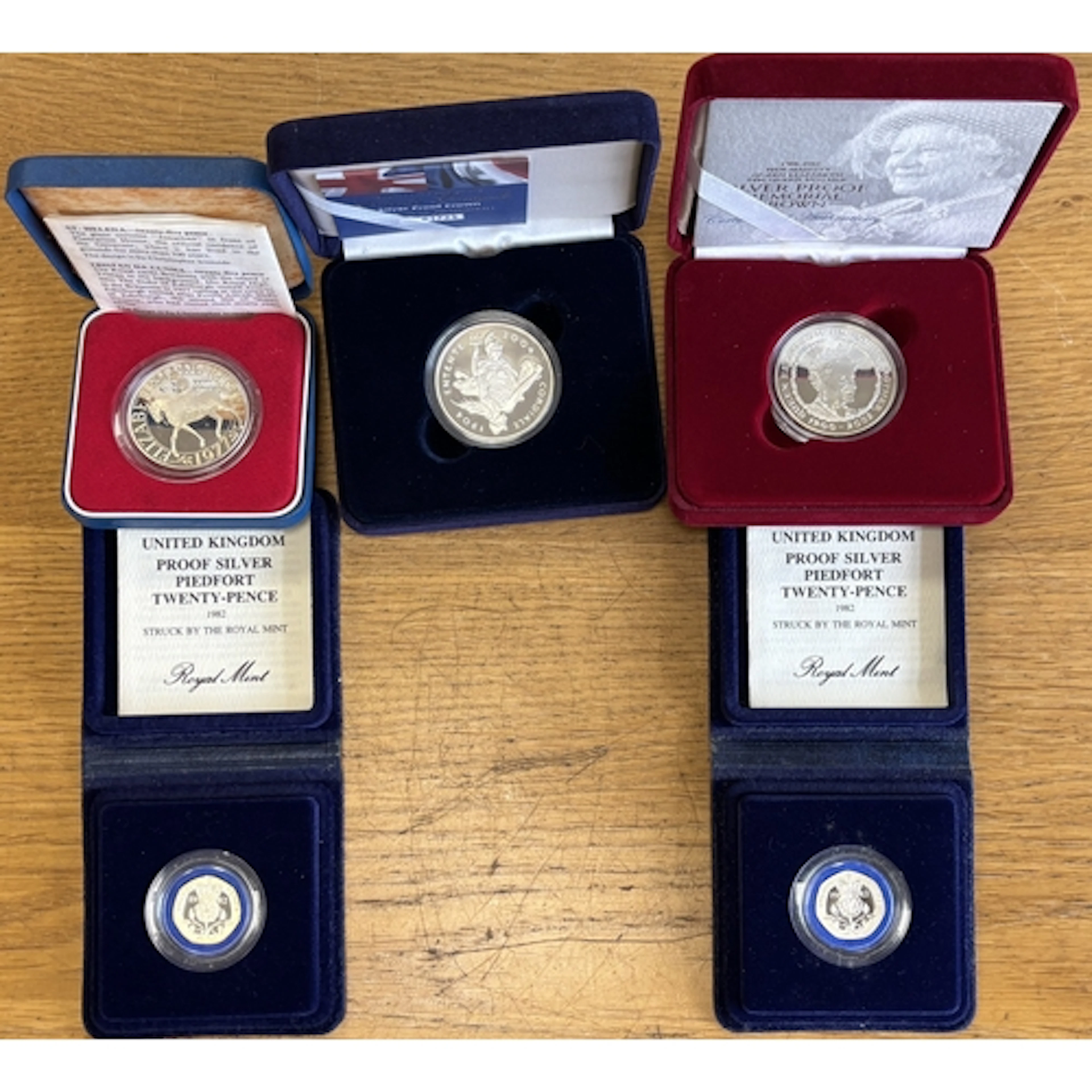Range of silver boxed proofs FDC, including £5 2004, 2002, 2...