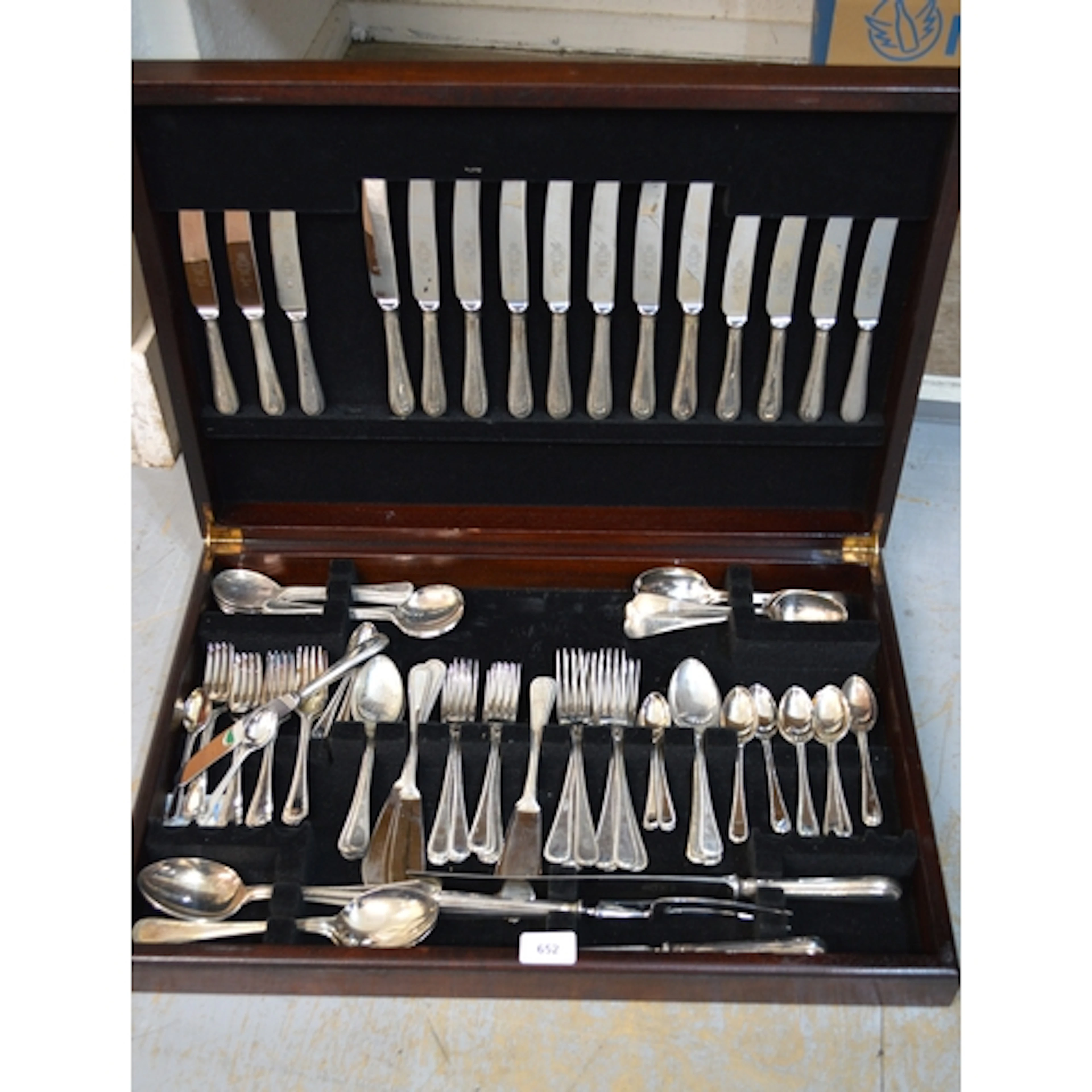 Mahogany cased eight place setting canteen of silver plated ...