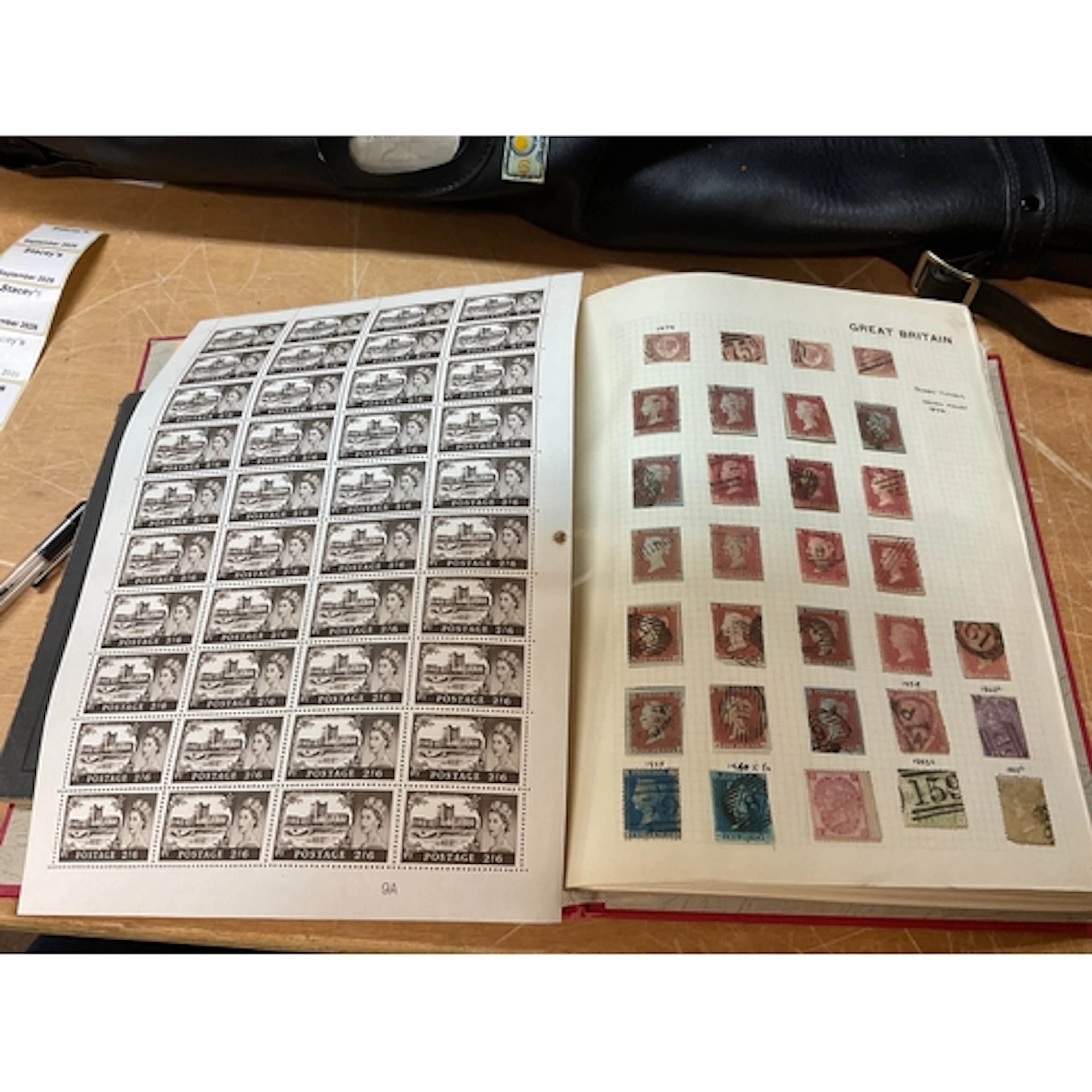 Album of Victorian to inc penny reds and tupenny blues, mint...