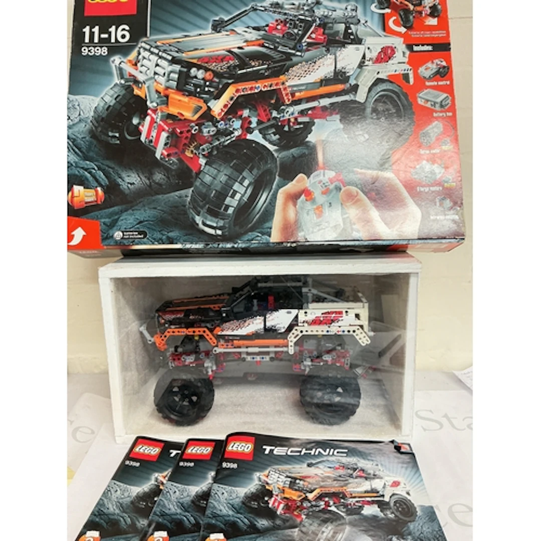 A Boxed Lego Technic 4X4 Crawler In Display Case With Box An...