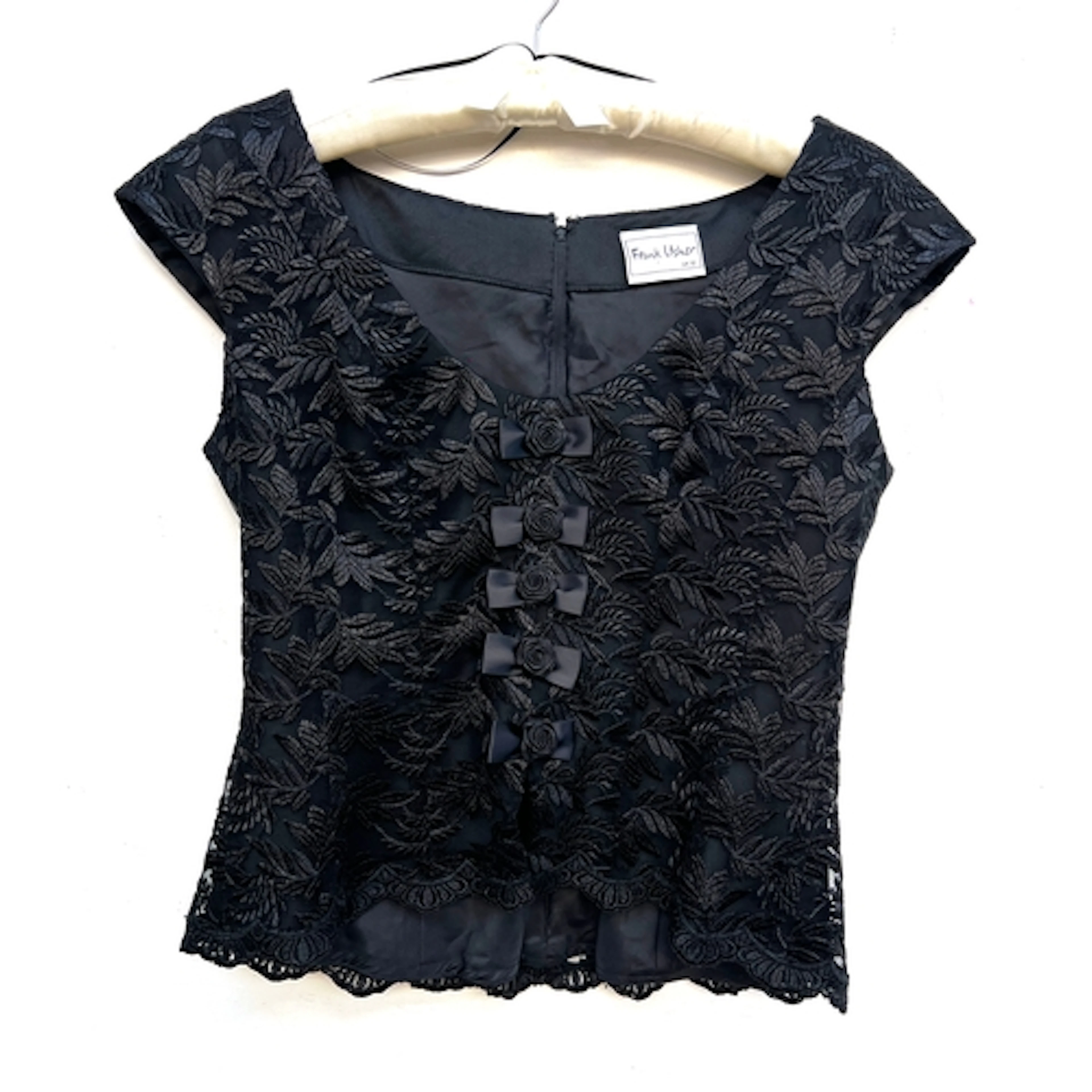 A Frank Usher sleeveless top with foliate embroidered detail...