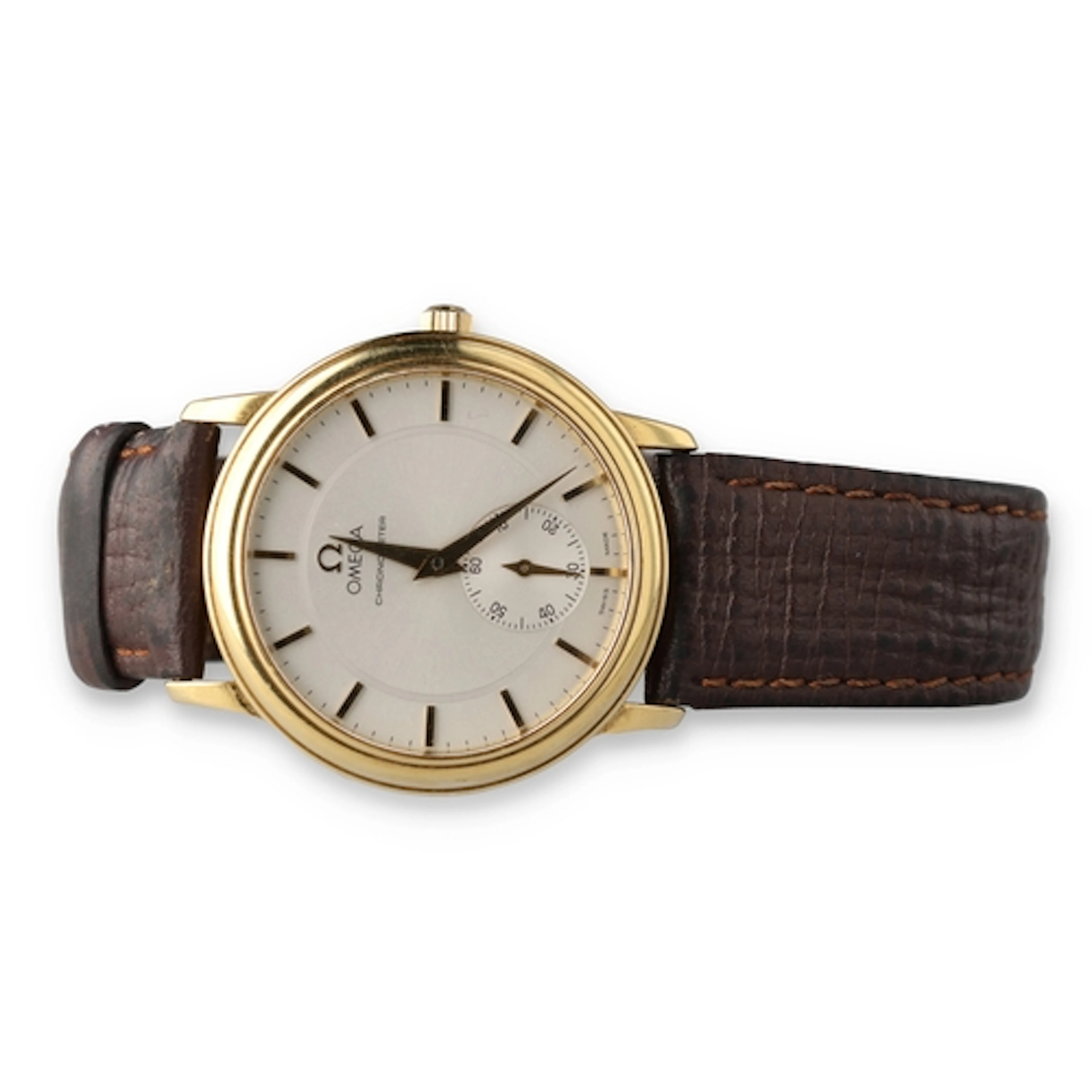 AN 18CT GOLD OMEGA CHRONOMETER WRISTWATCH With circular cham...