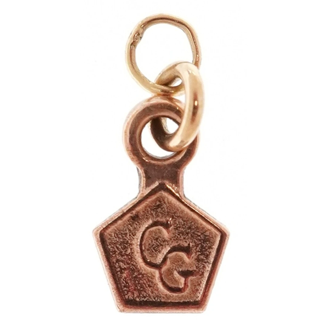 Clogau, 9ct gold Welsh charm, 9.1mm high, 0.3g.